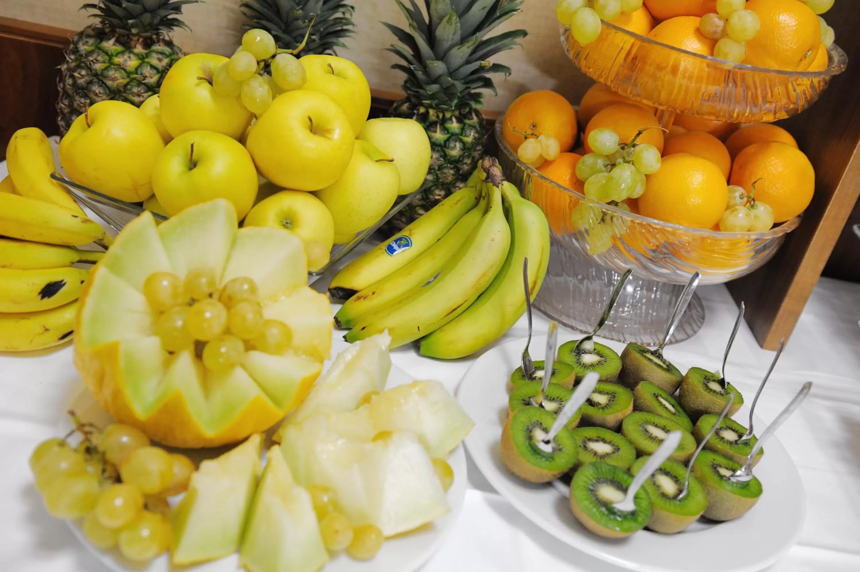 Food and drinks in LH Hotel Lloyd Roma