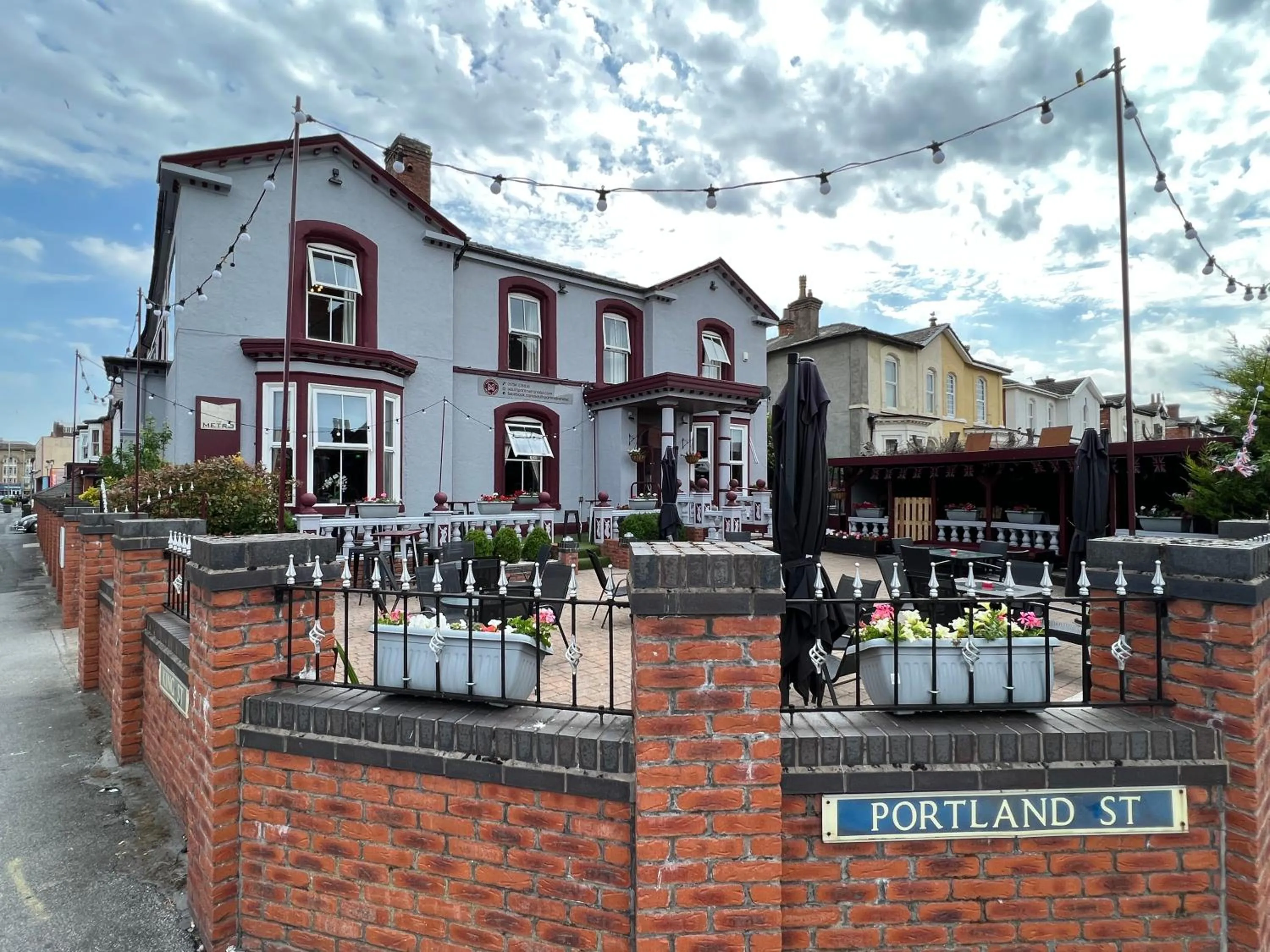 Property building in Southport Metro Hotel