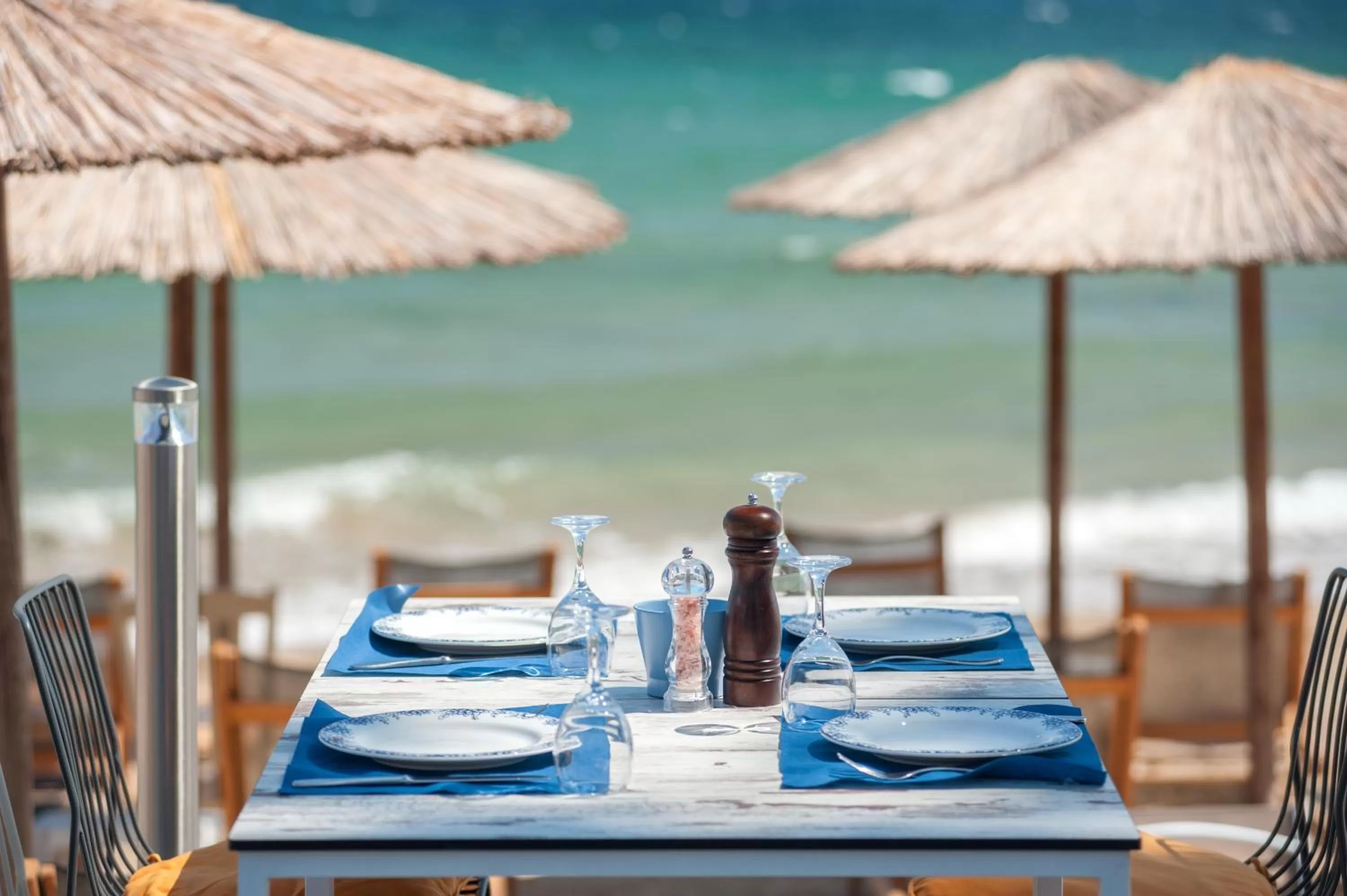 Restaurant/places to eat in Seasabelle Hotel near Athens Airport