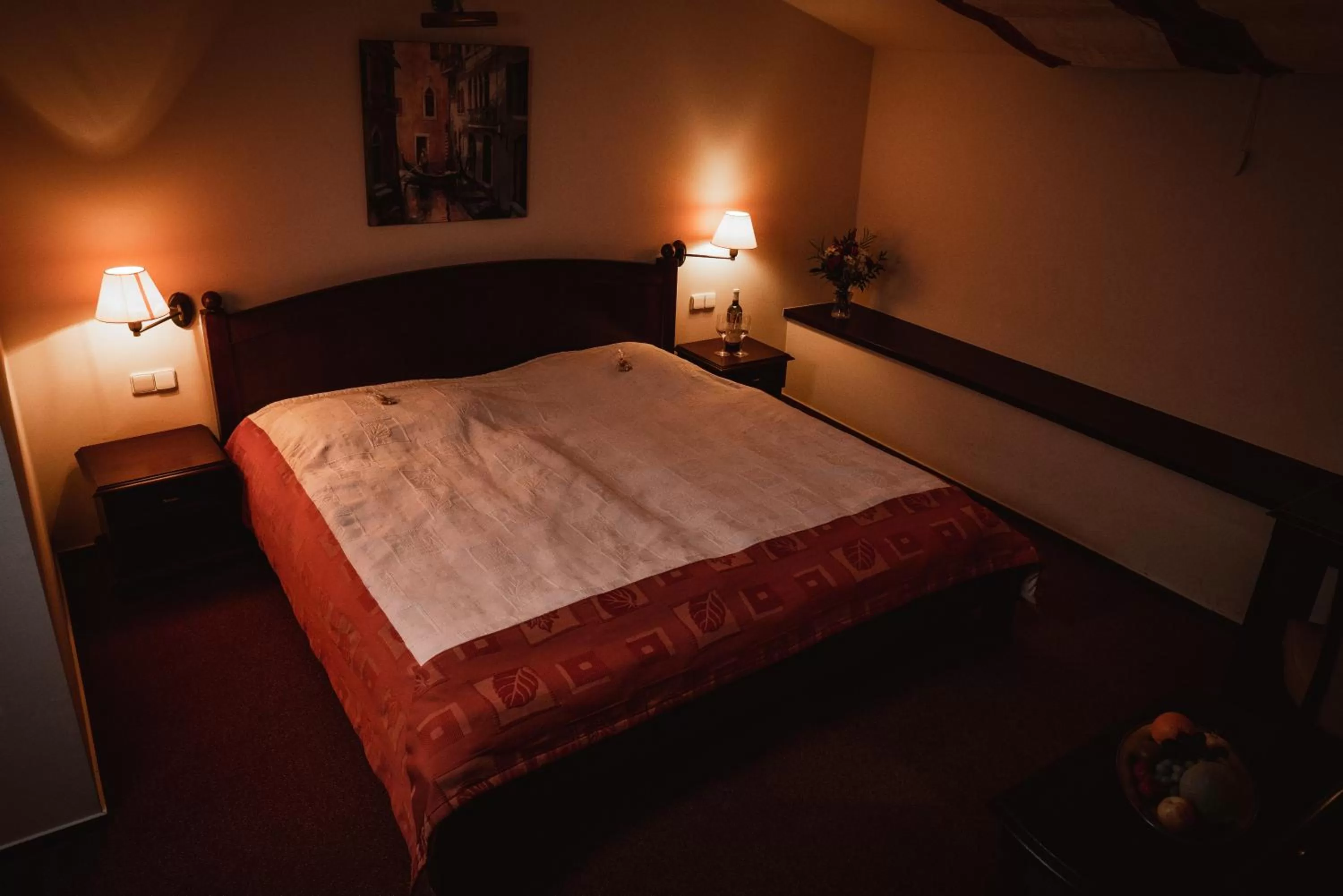 Property building, Bed in Wellness Hotel Gondola