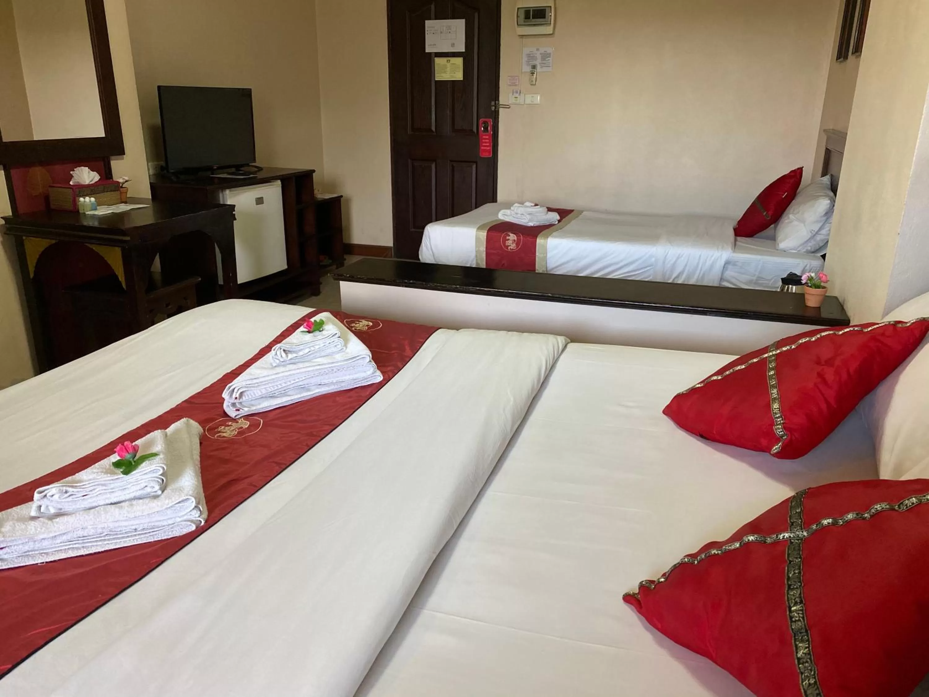 Bed in Noble Place Chiangmai