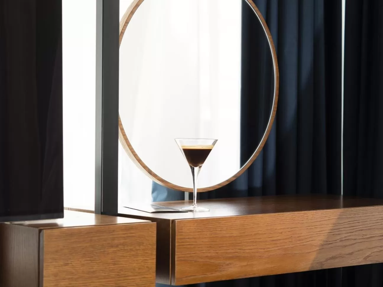 Drinks, TV/Entertainment Center in Moncafe BoutiqueHotel Spa