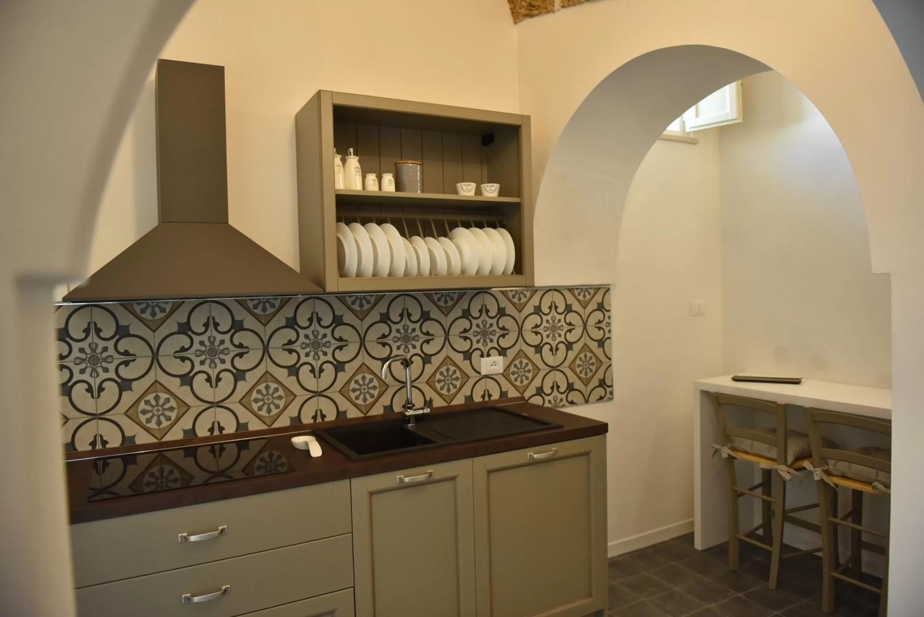 Kitchen or kitchenette in Tobacco Suite