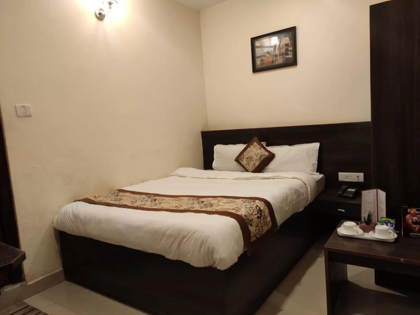 Bed in Hotel The Narayani Continental