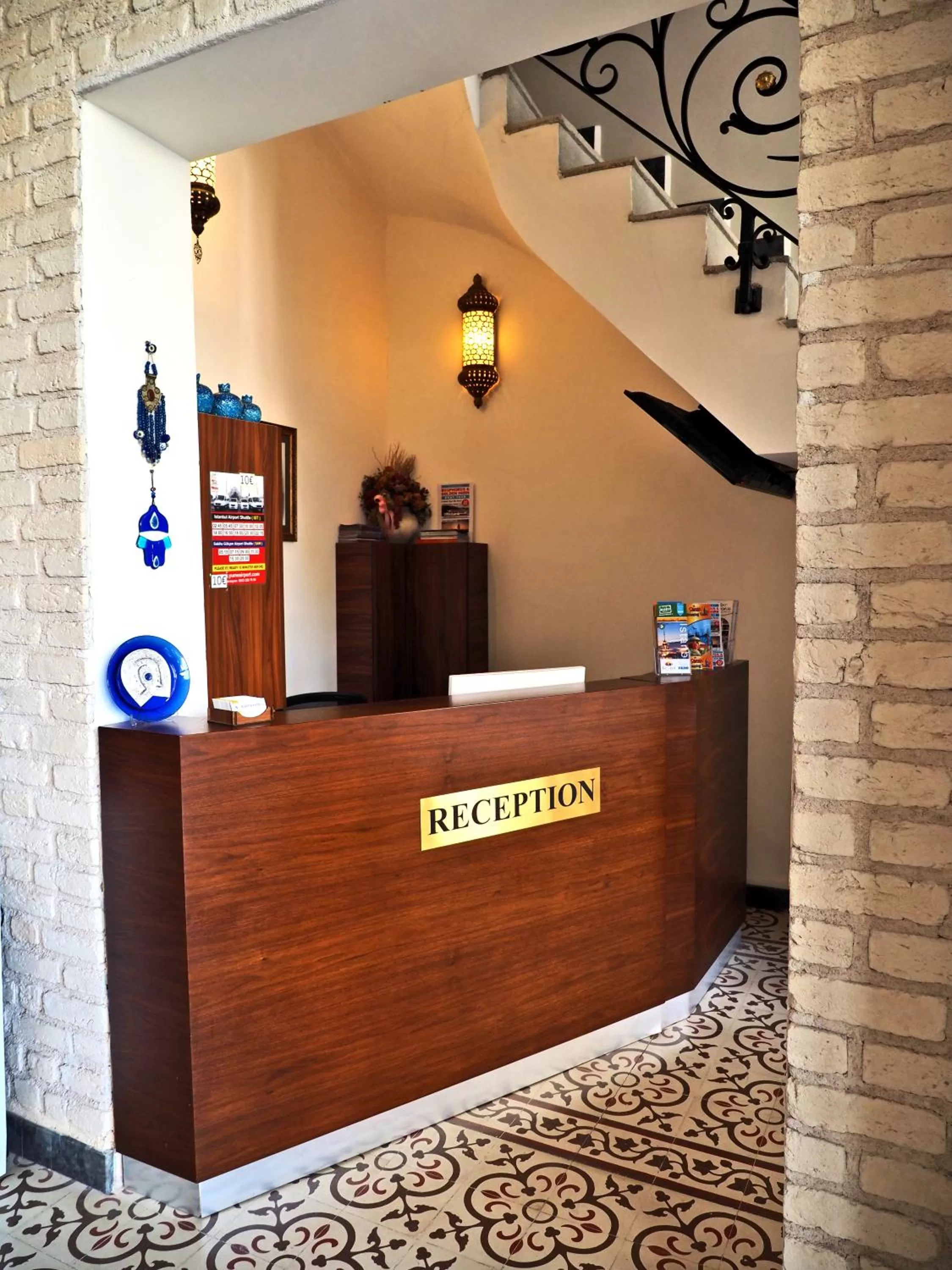 Lobby or reception in Nusretbey Hotel