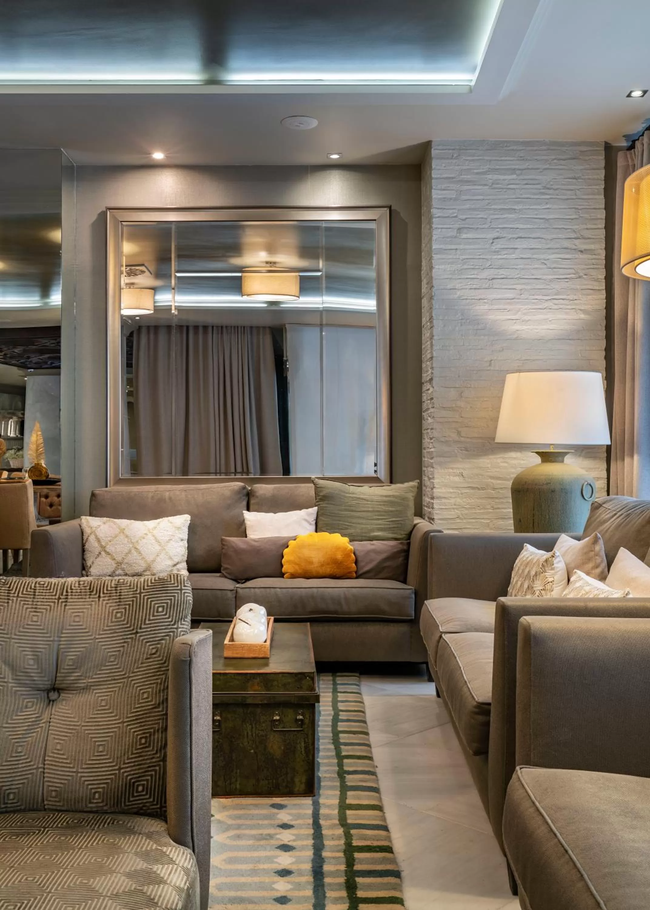 Living room in Vincci Albayzin