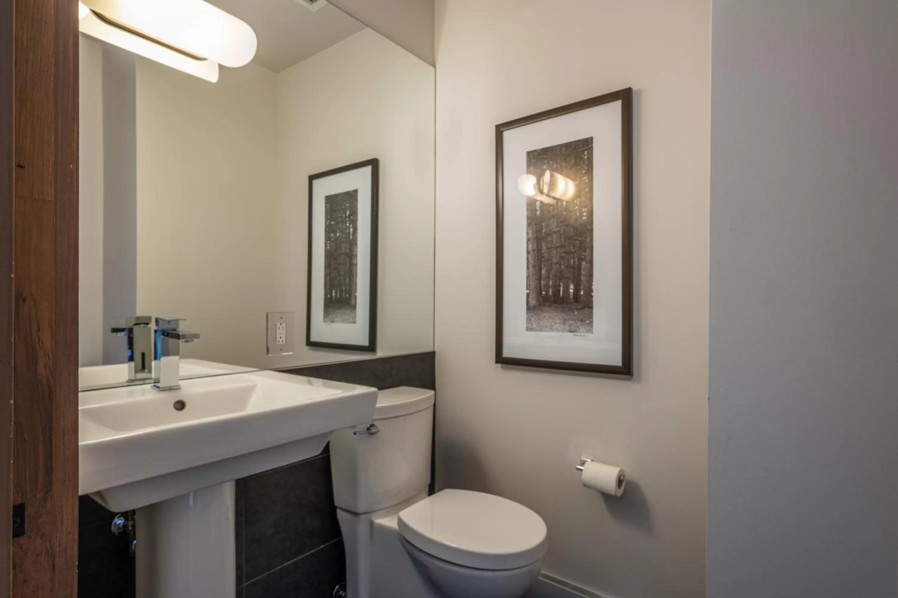 Bathroom in Suites-sur-Lac