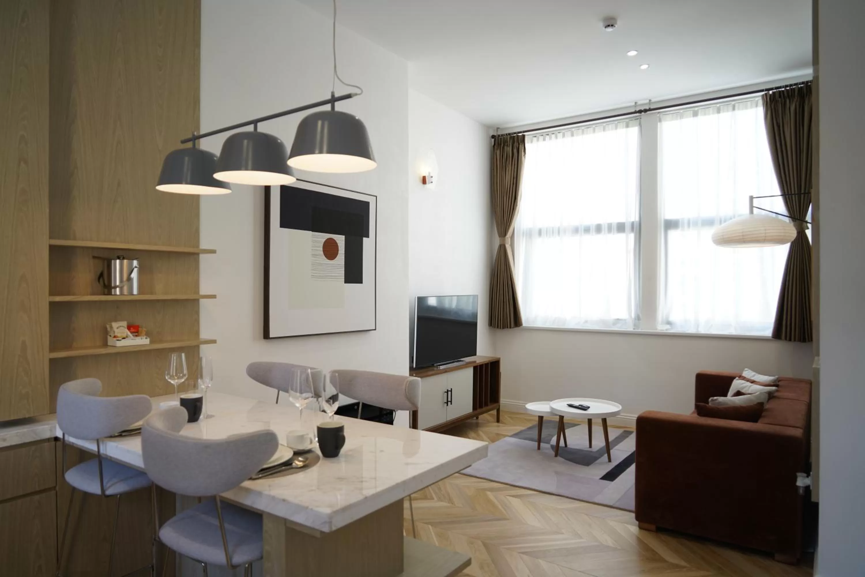 TV and multimedia in Trueman Court Luxury Serviced Apartments