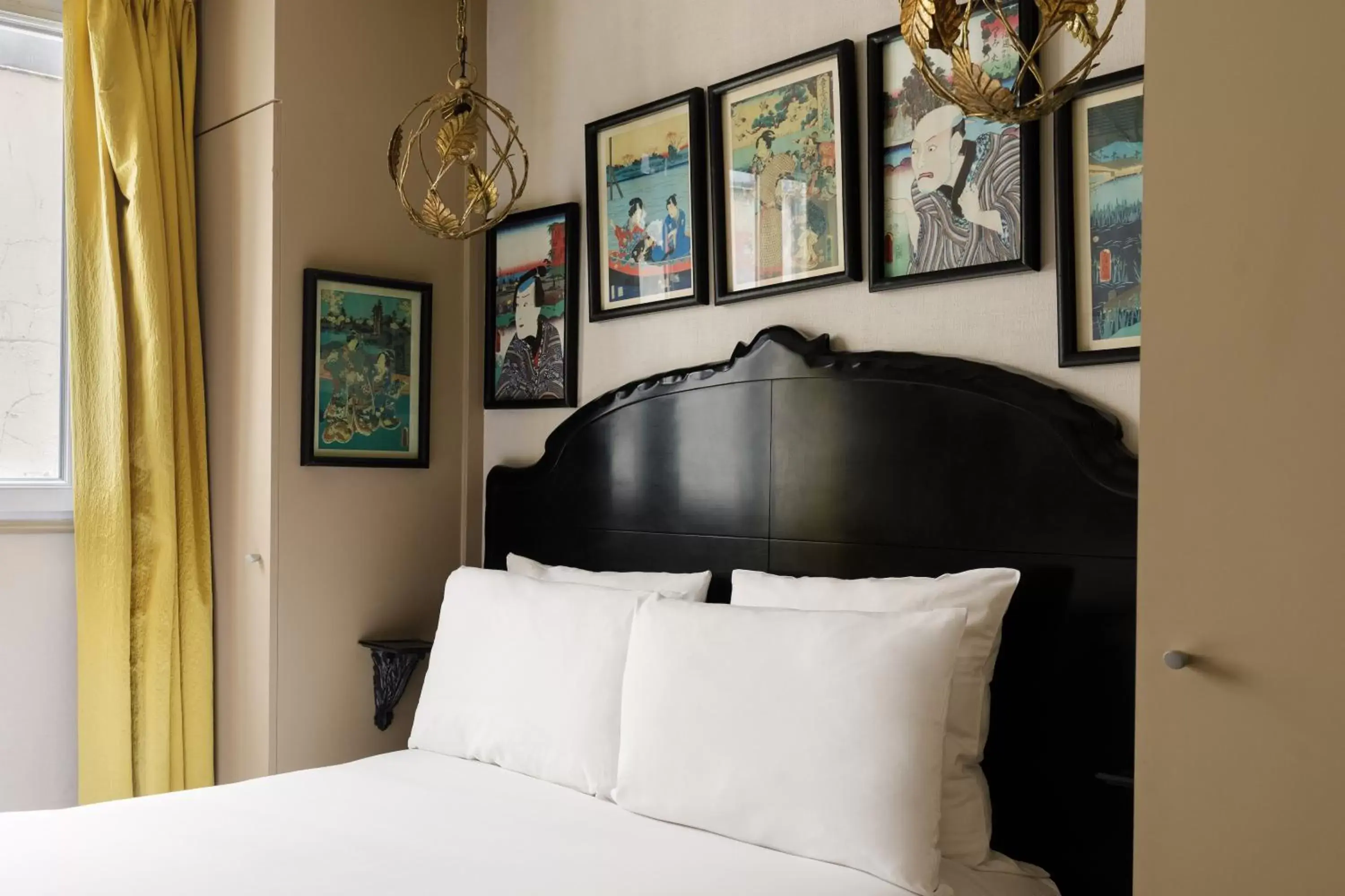 Standard Double Room in Angely Standard Double Room in Angely