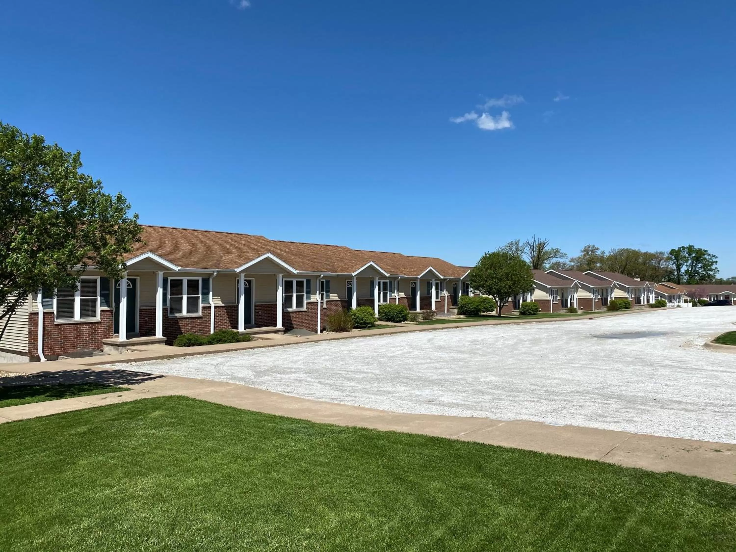 Property building in Nauvoo Vacation Condos and Villas