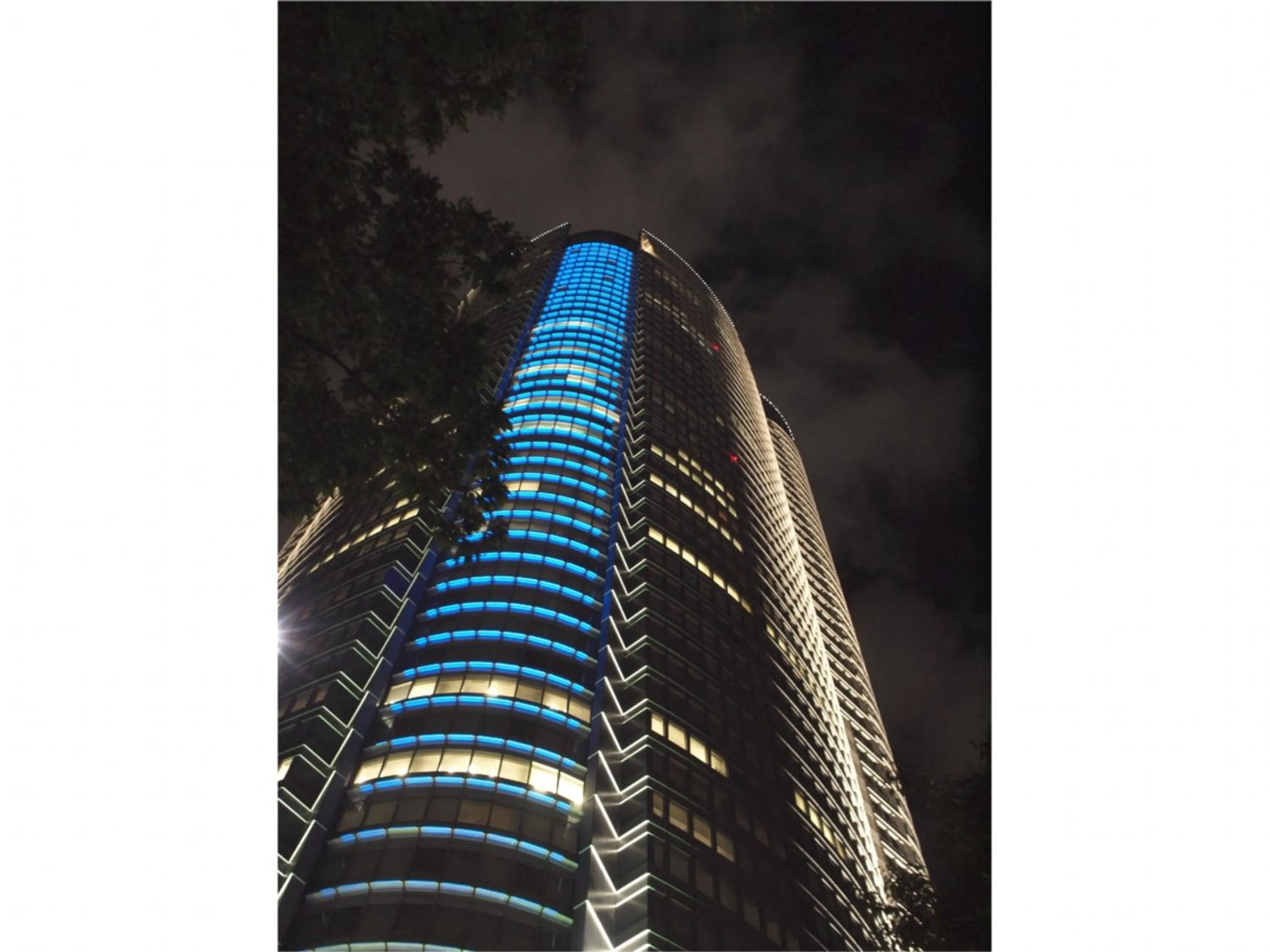 Nearby landmark in KOKO HOTEL Shimbashi Onarimon - formerly Hotel Wing International Shimbashi Onarimon