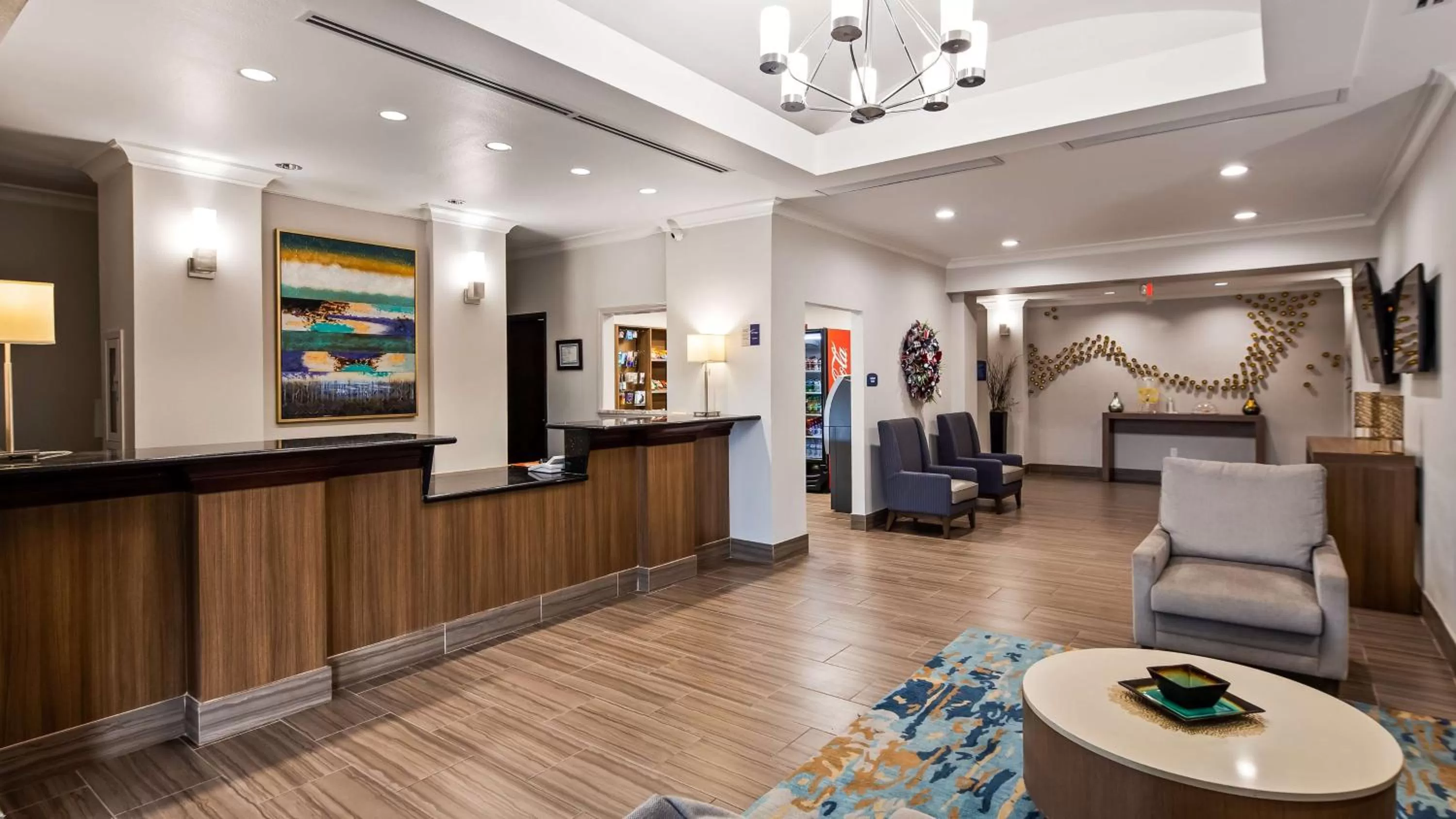 Lobby or reception in Best Western Plus Longview – University Hotel