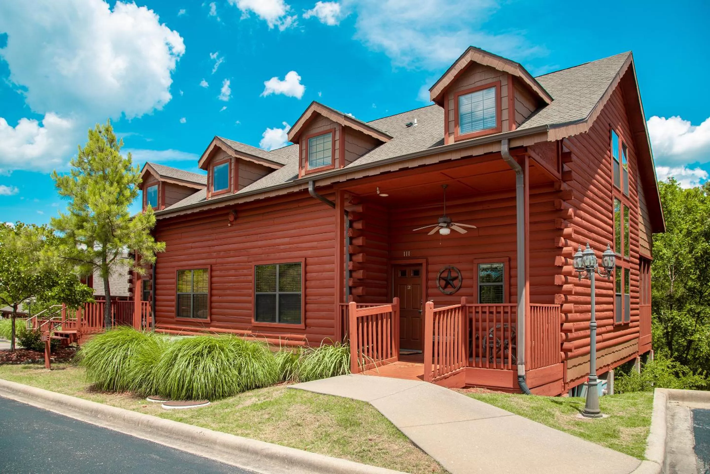 Facade/entrance in Cabins at Grand Mountain