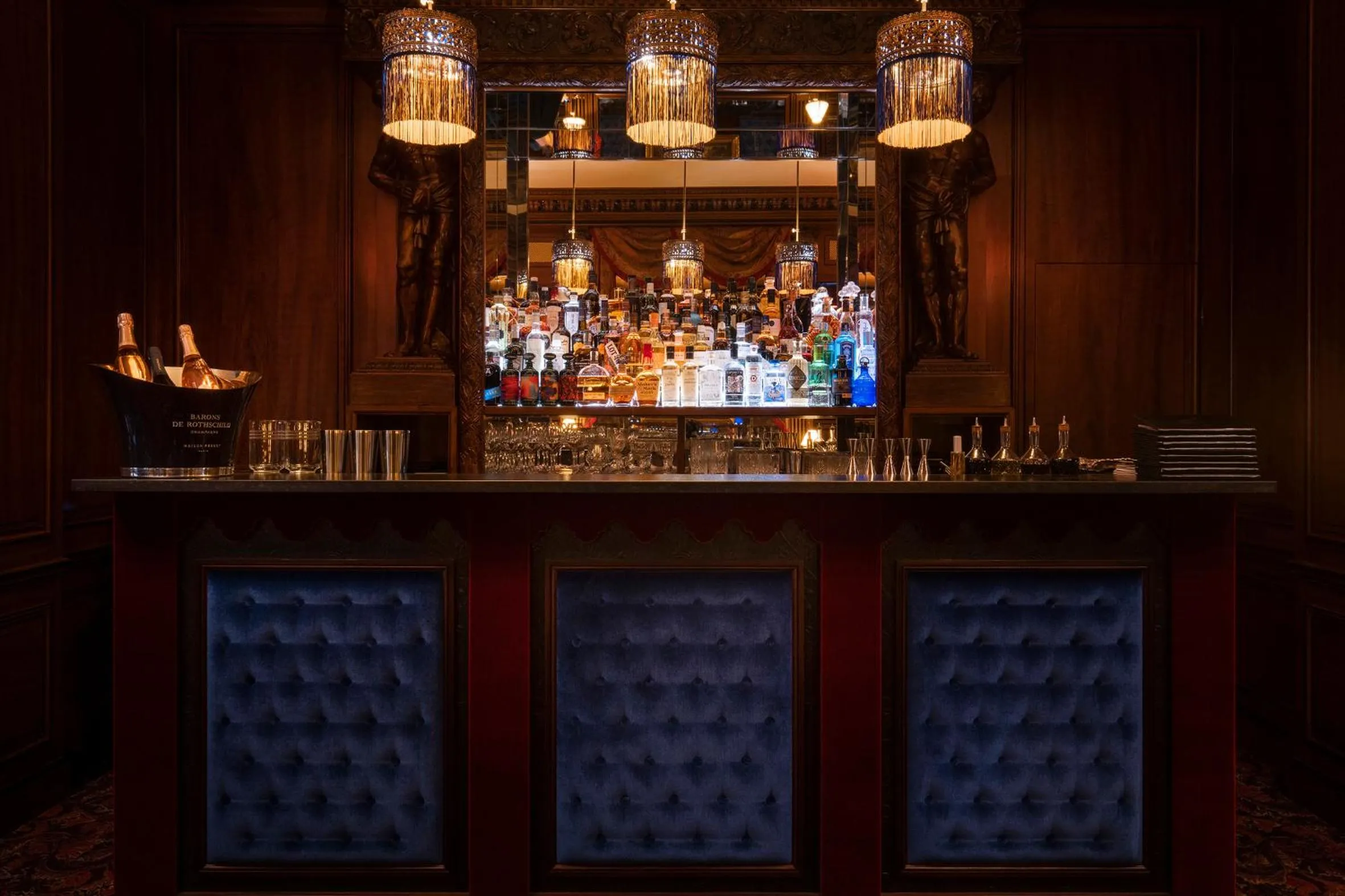 Lounge or bar in Maison Proust, Hotel & Spa La Mer