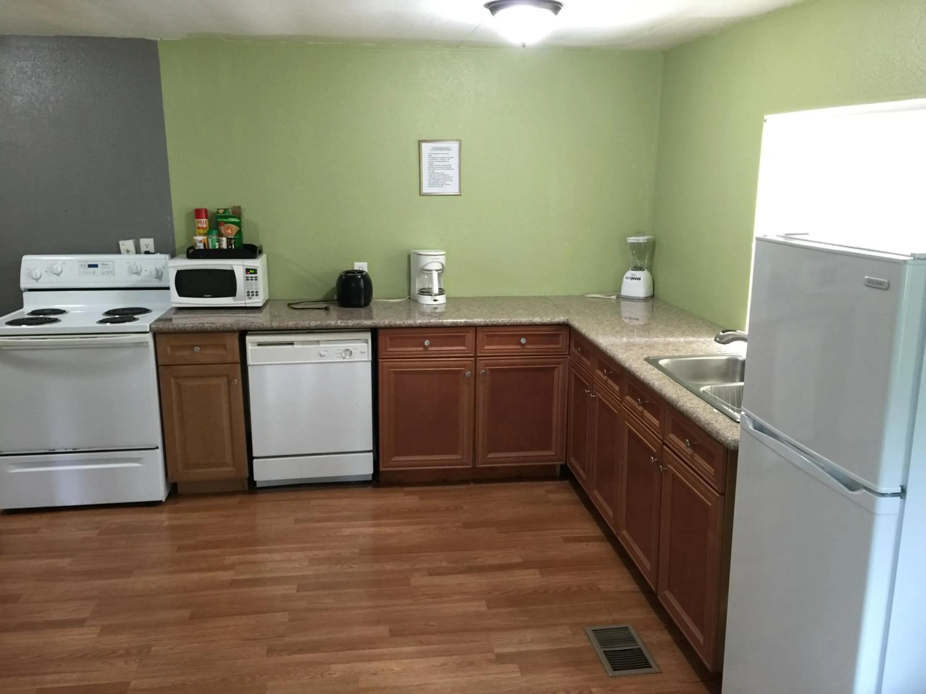Kitchen or kitchenette in Mountain Trail Lodge and Vacation Rentals