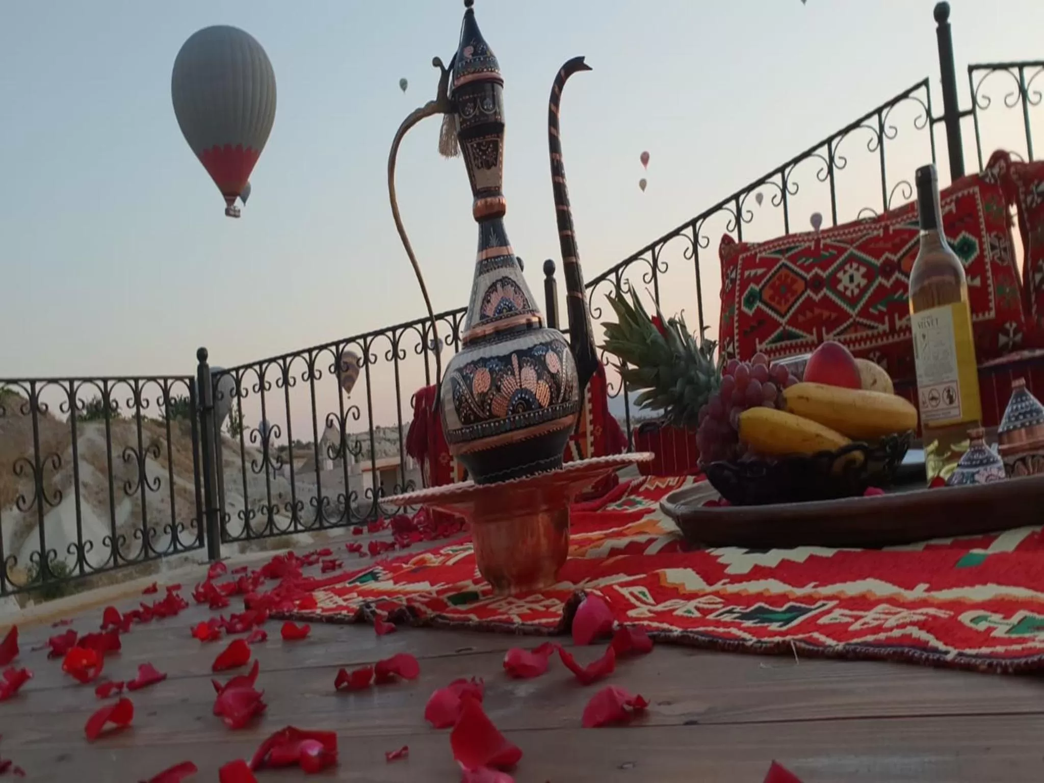 Balcony/Terrace in Milat Cave Hotel