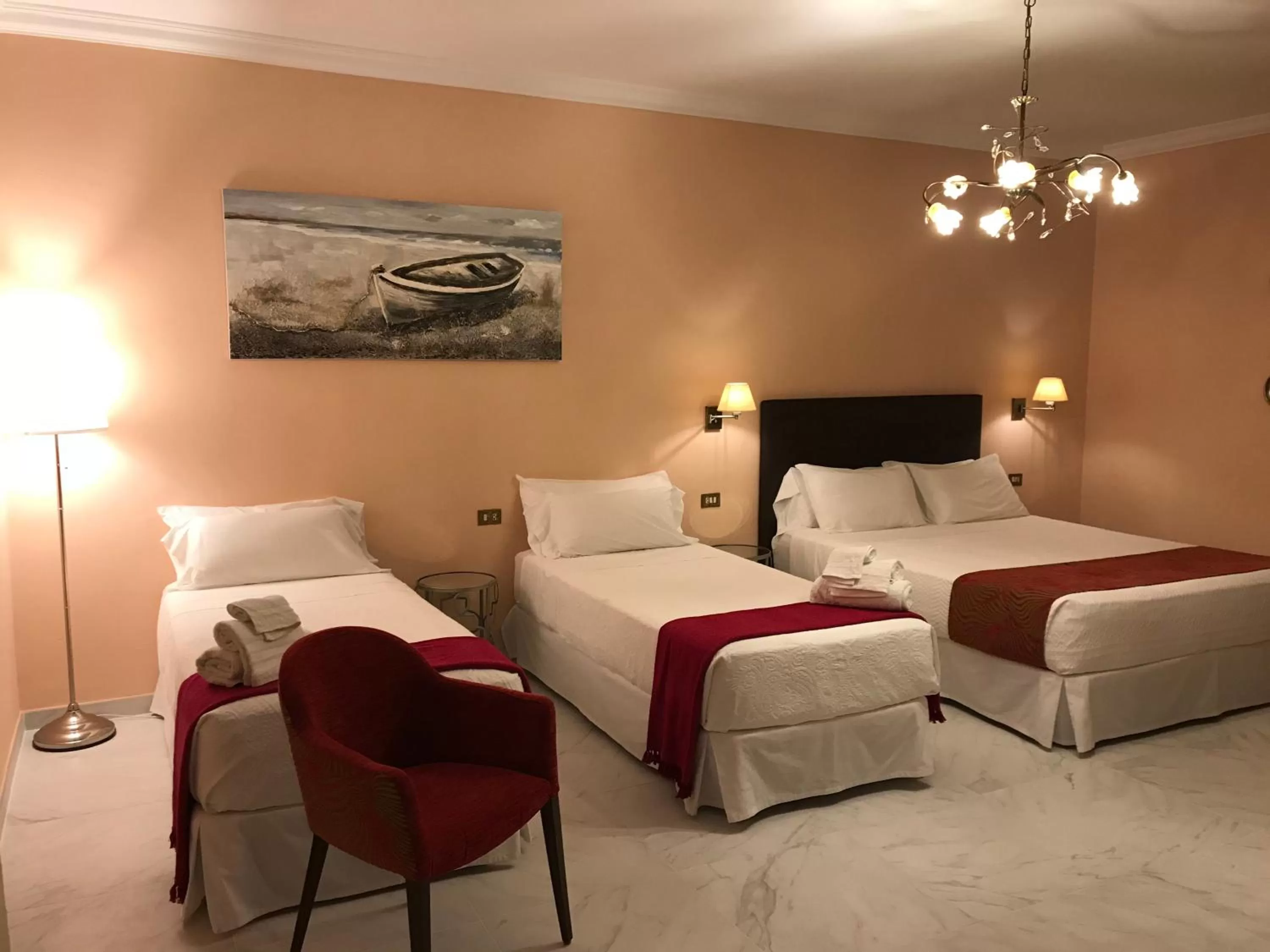 Photo of the whole room, Bed in Il Sogno di Gio della Laguna