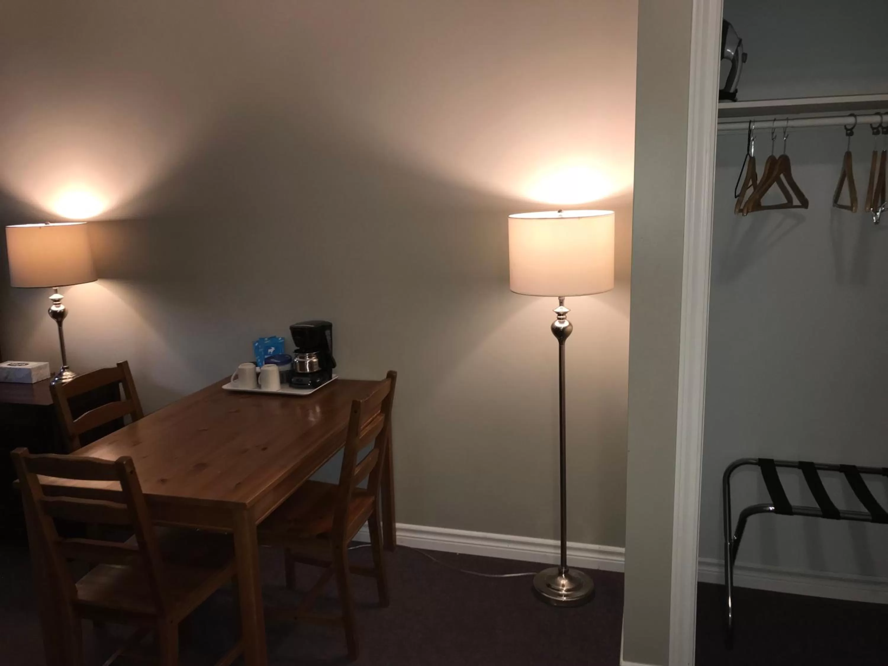 Hush Lodge and Cottages