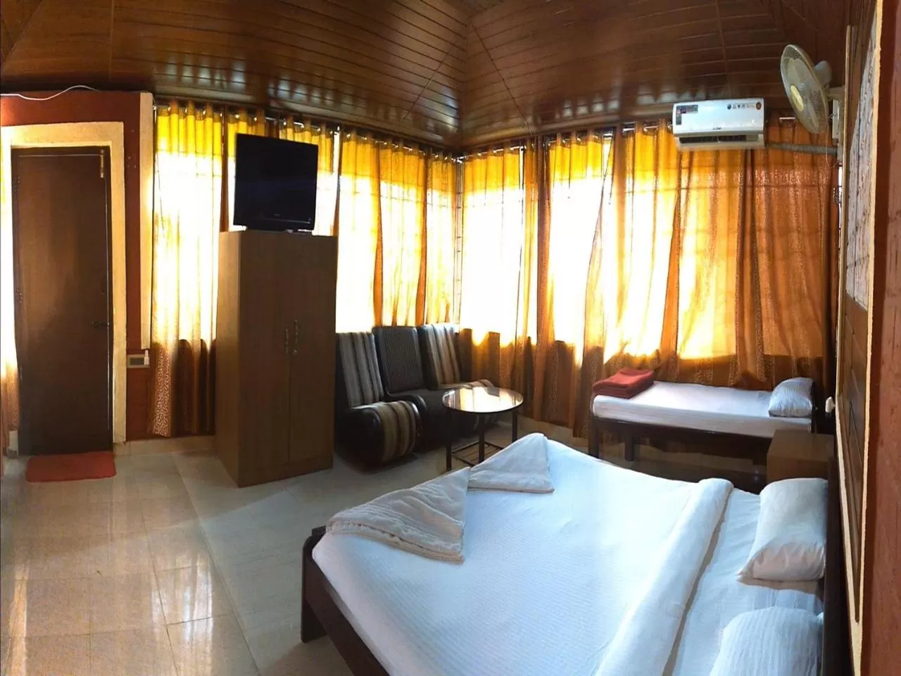 Bedroom in CS County Resort