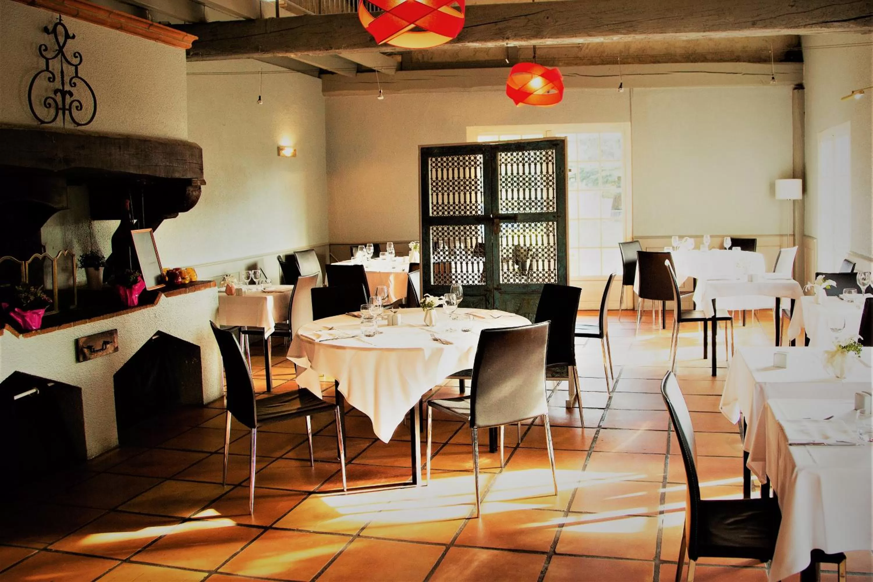 Restaurant/places to eat in Best Western Plus Le Canard sur le Toit