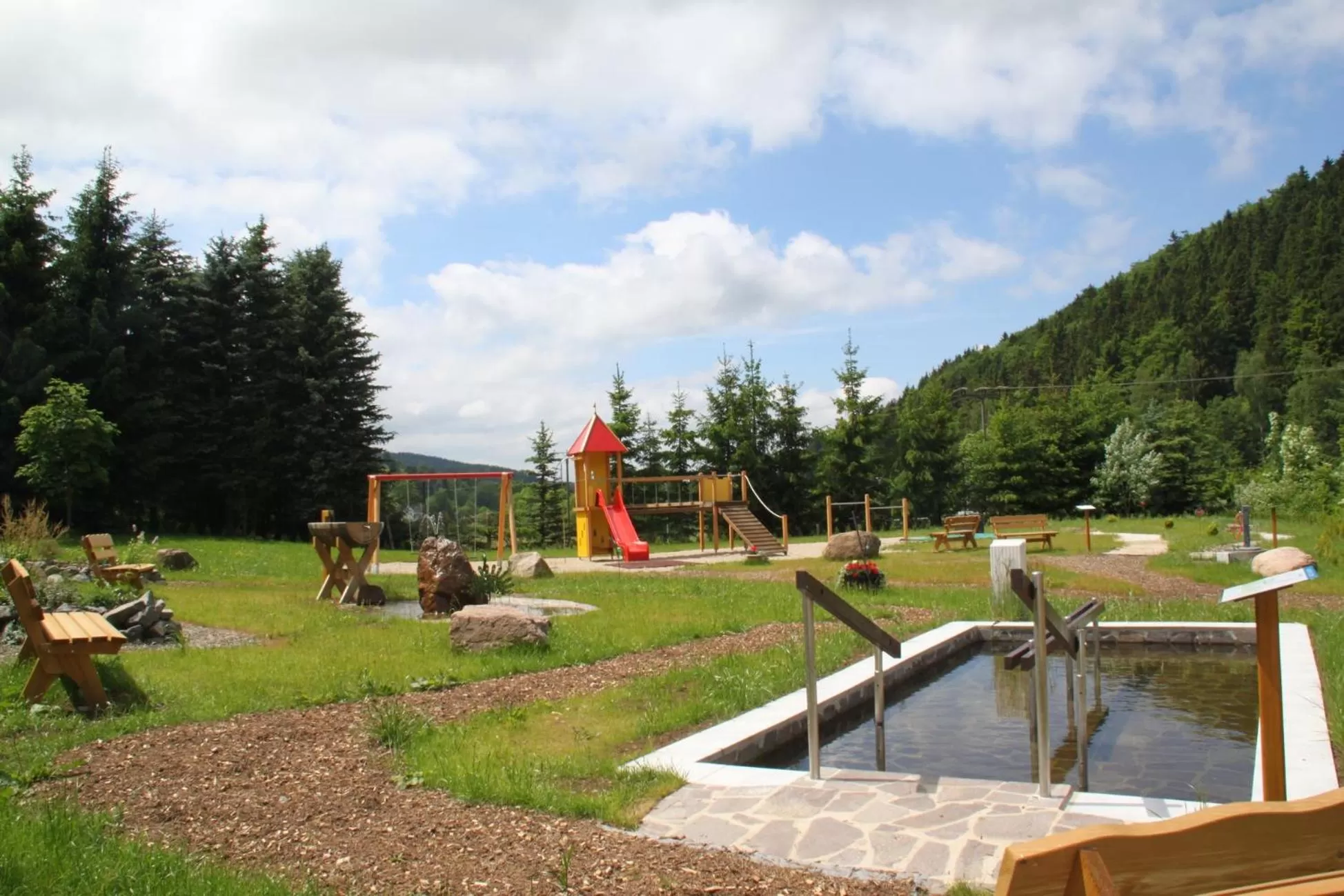 Children play ground in Naturhotel Lindenhof