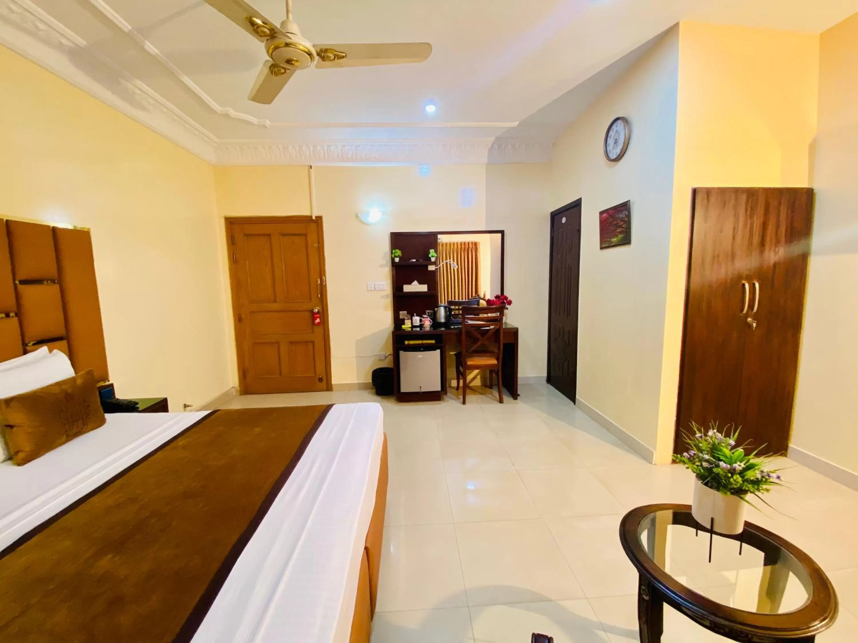 Seating Area in World Inn Karachi