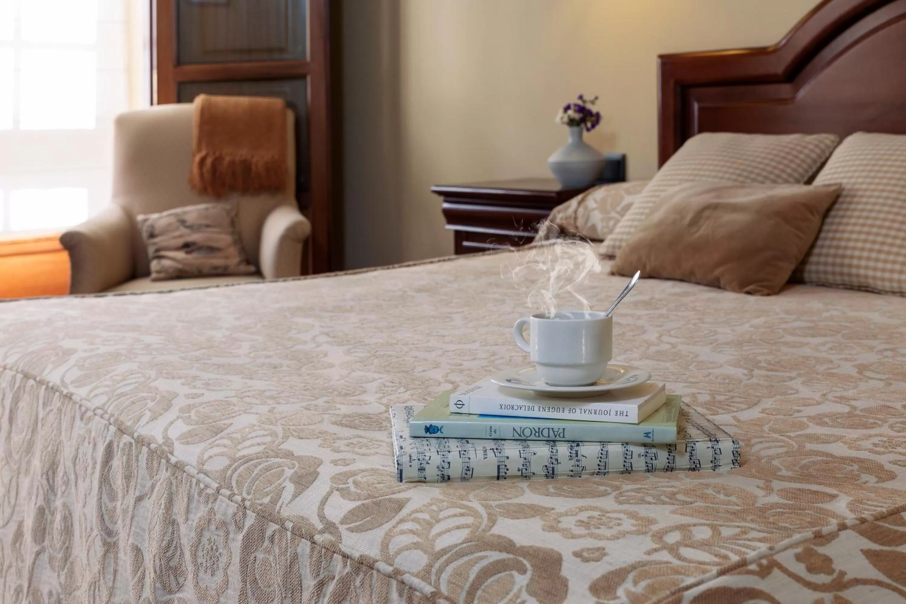 Decorative detail, Bed in Hotel Rua Villar