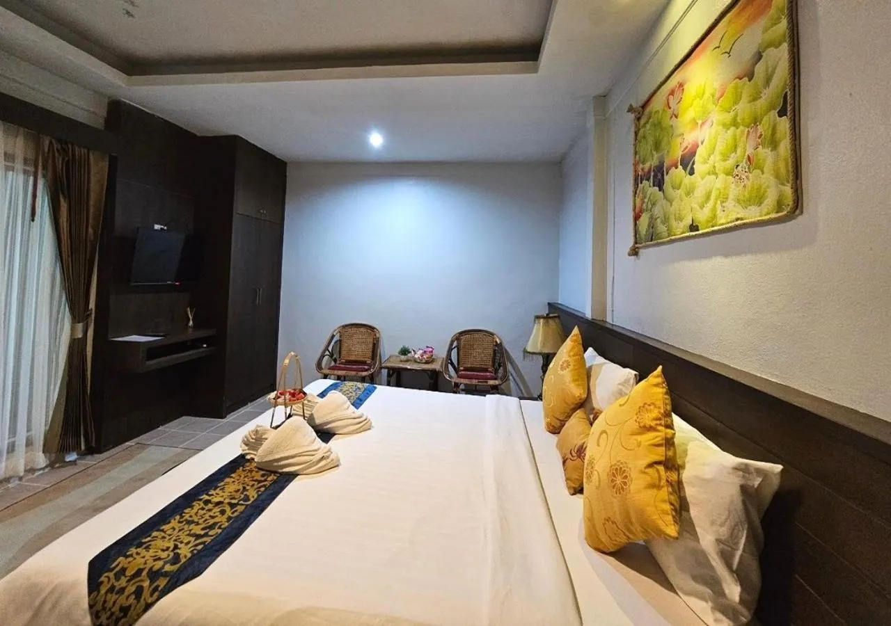 Bedroom, Bed in Lanta Nice Beach Resort - SHA Extra Plus