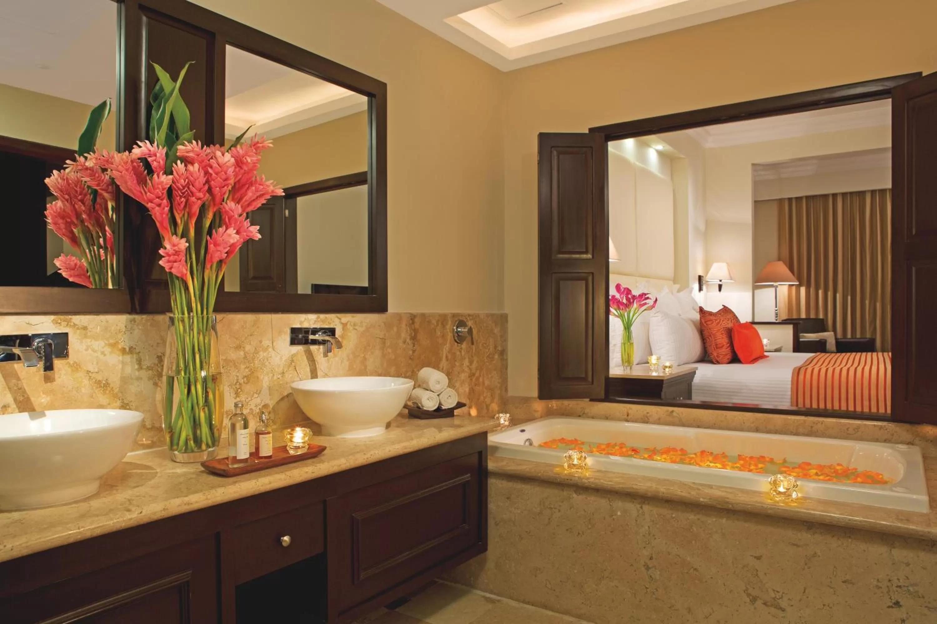 Toilet, Bed in Dreams Tulum Resort & Spa