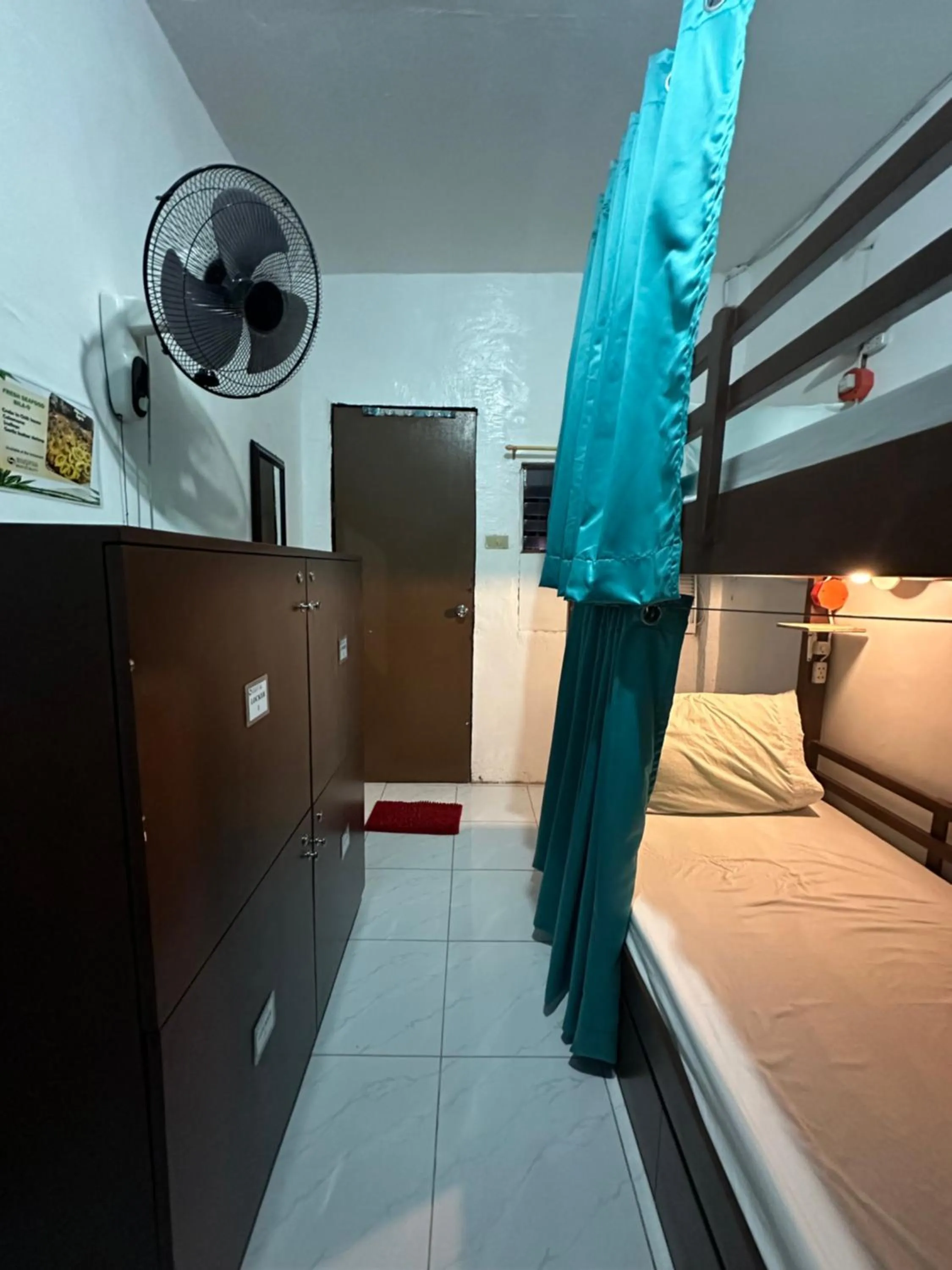 Bed in Malapascua Budget Inn MBI DIVE CENTER