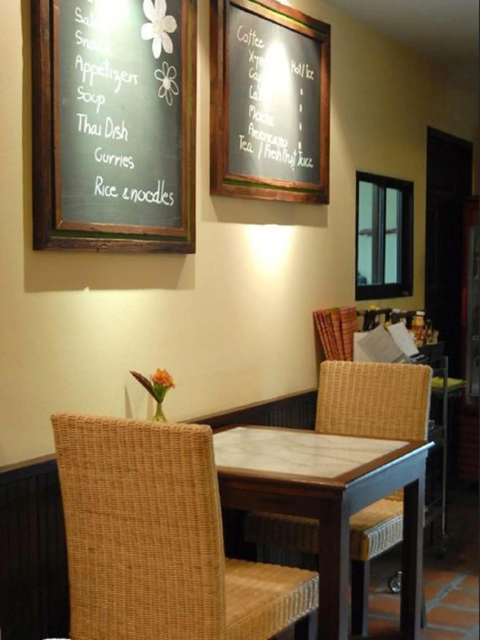 Restaurant/places to eat in Mandala House, Chiang Mai