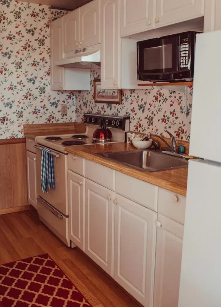 Pioneer Inn Downtown