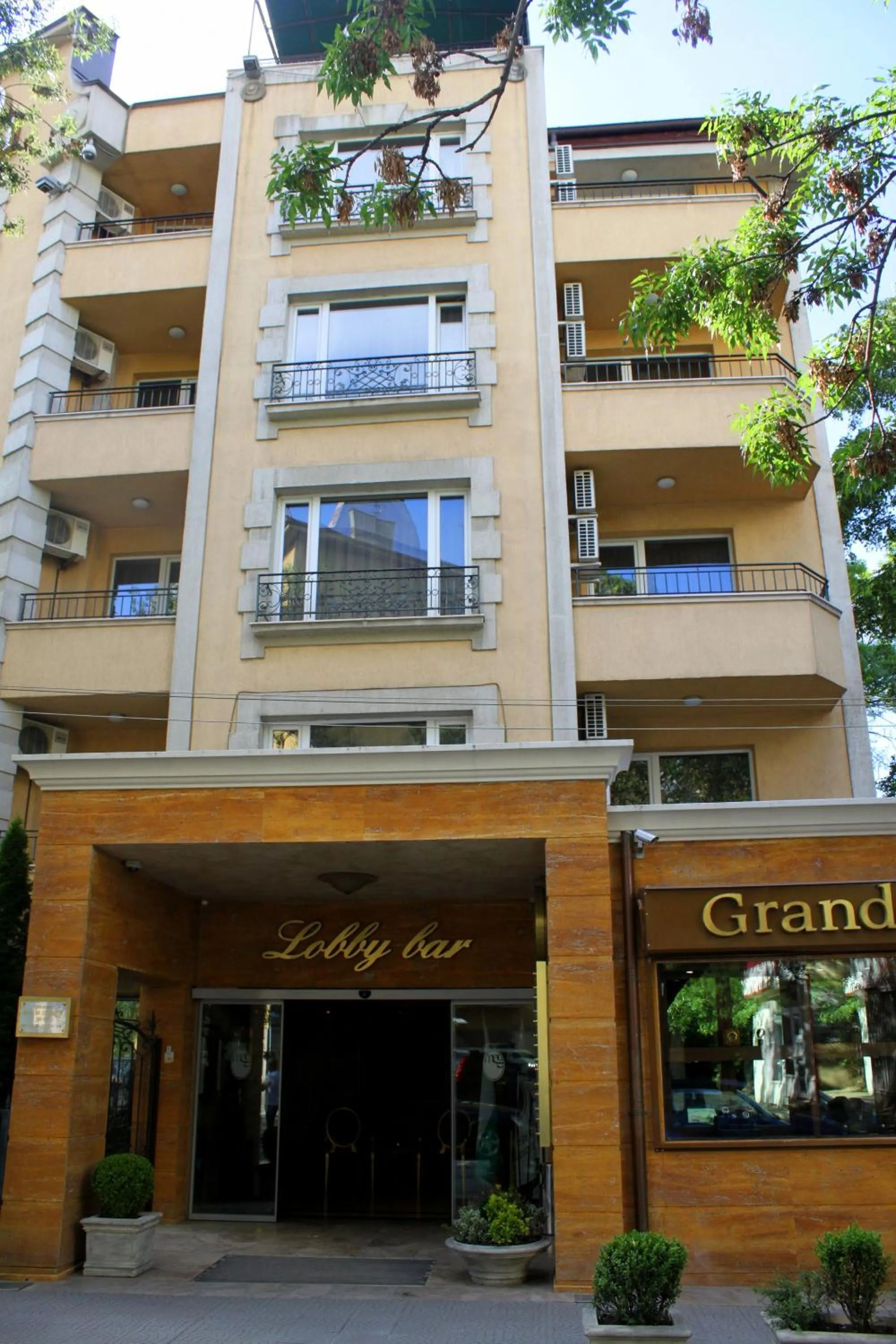 Property building in Meg-Lozenetz Hotel