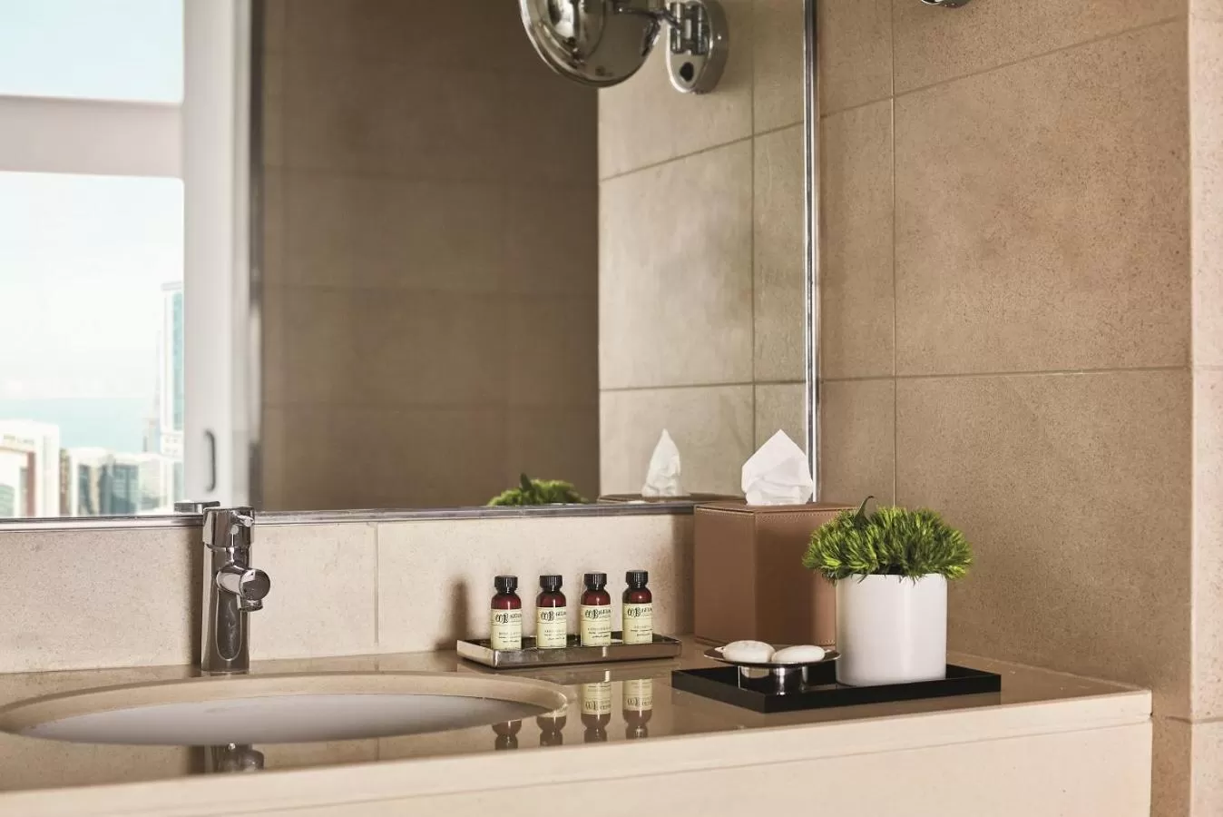 Toilet in Pullman Doha West Bay