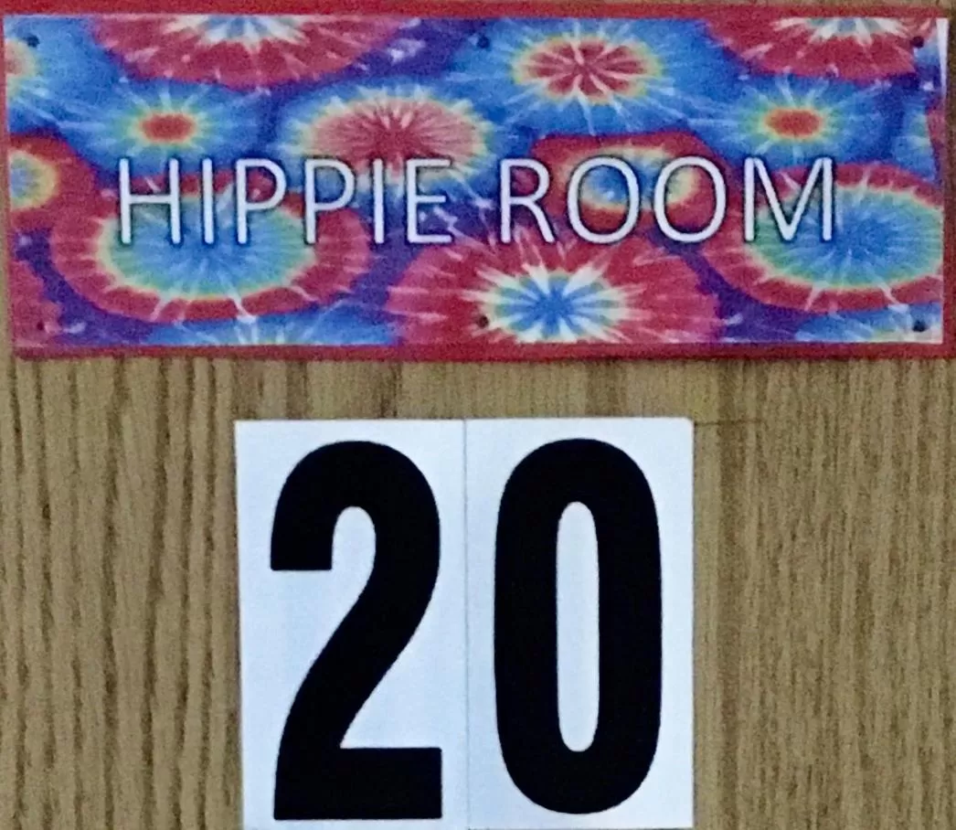 Logo/Certificate/Sign in Sunset View Inn L.L.C