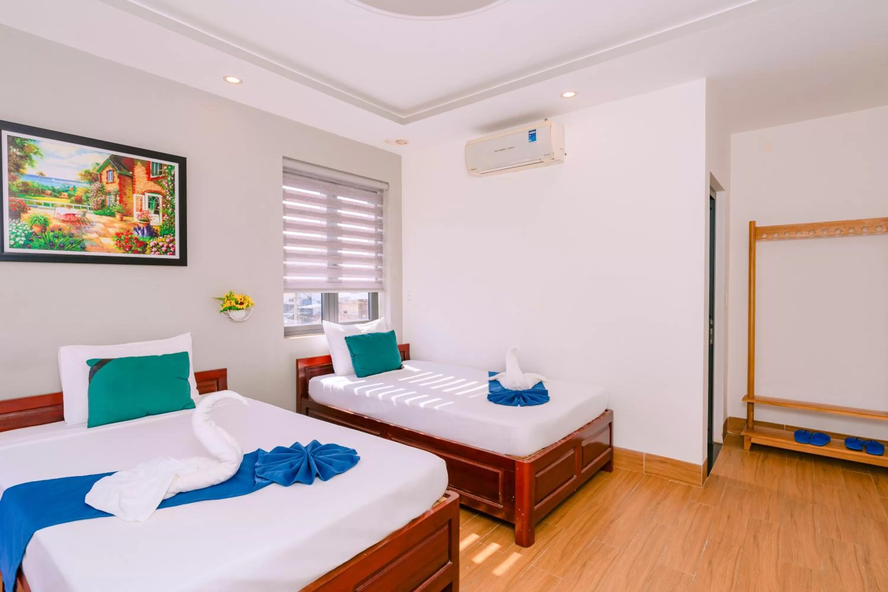 Bed in Vinh Khang Homestay