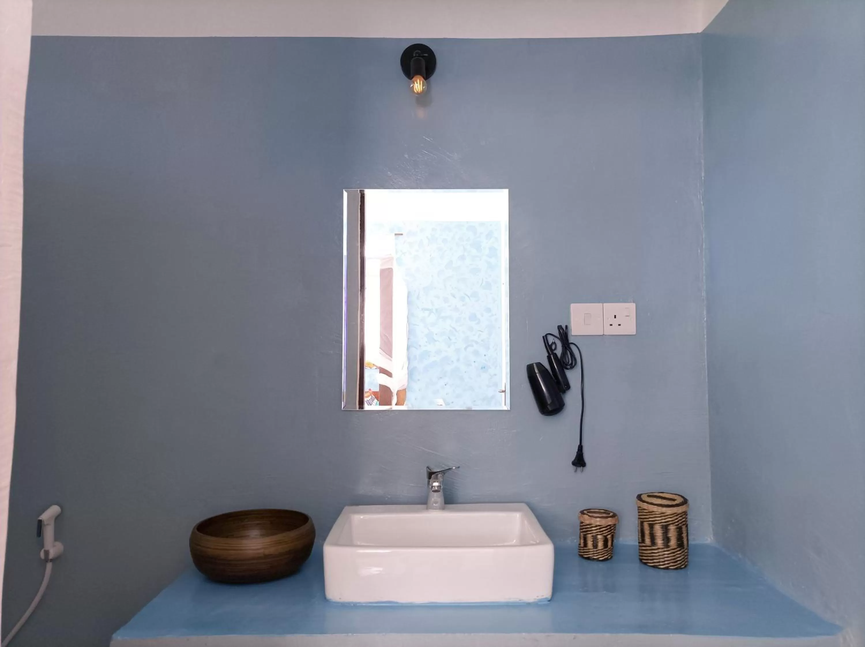 Bathroom in Zanzicrown
