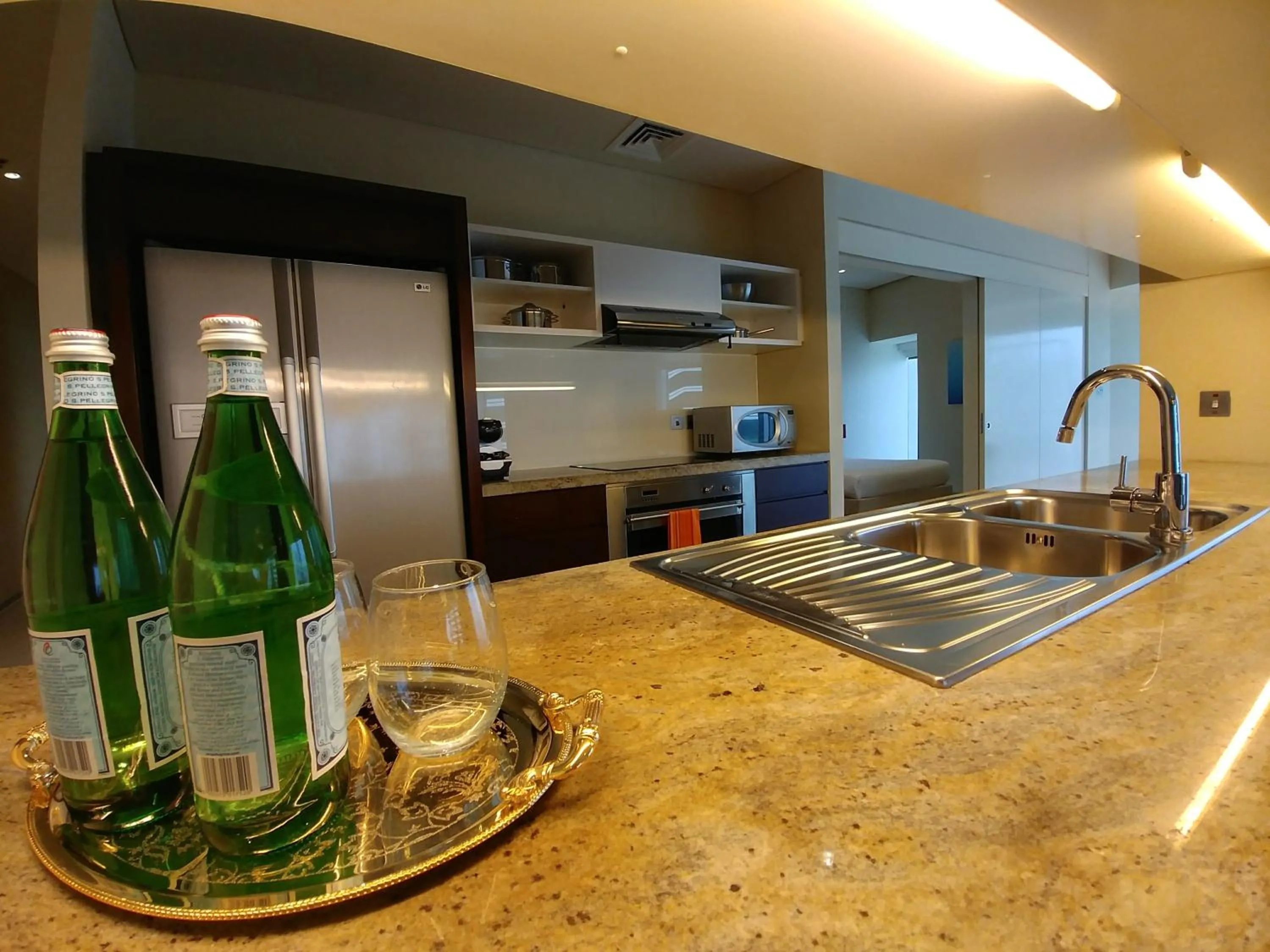 Kitchen or kitchenette in Ascott Park Place Dubai