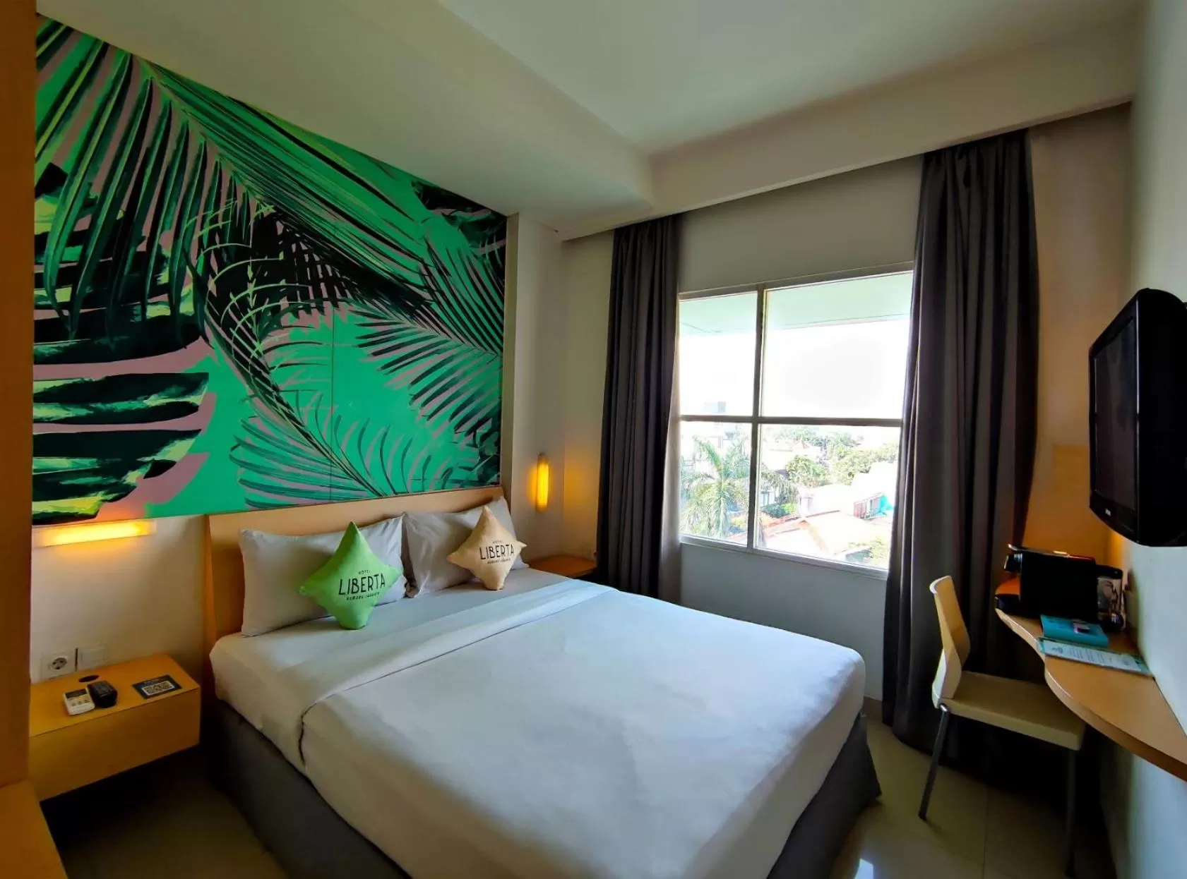 Bedroom, Bed in Liberta Hotel Kemang