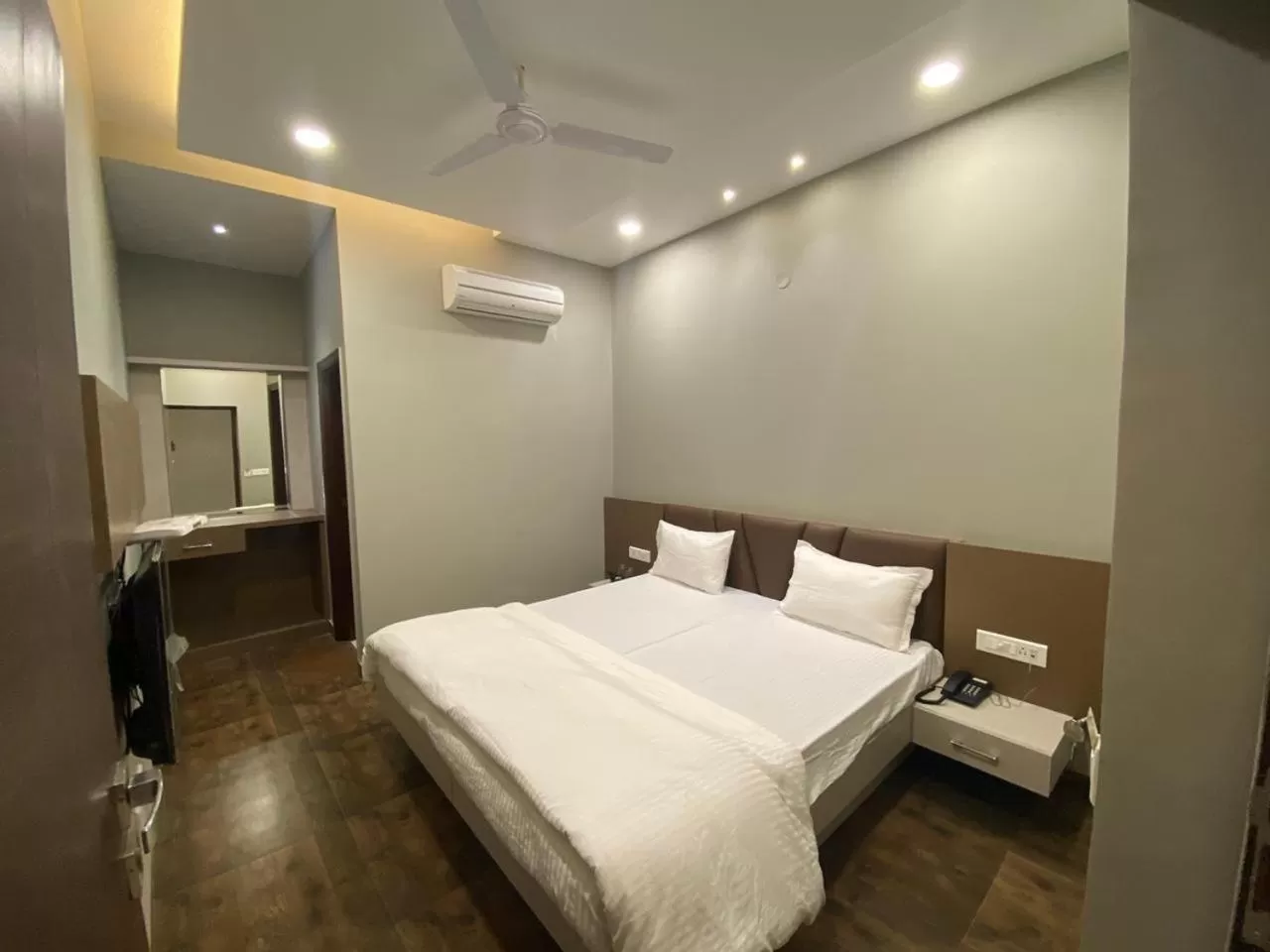 Hotel The Retro Regency