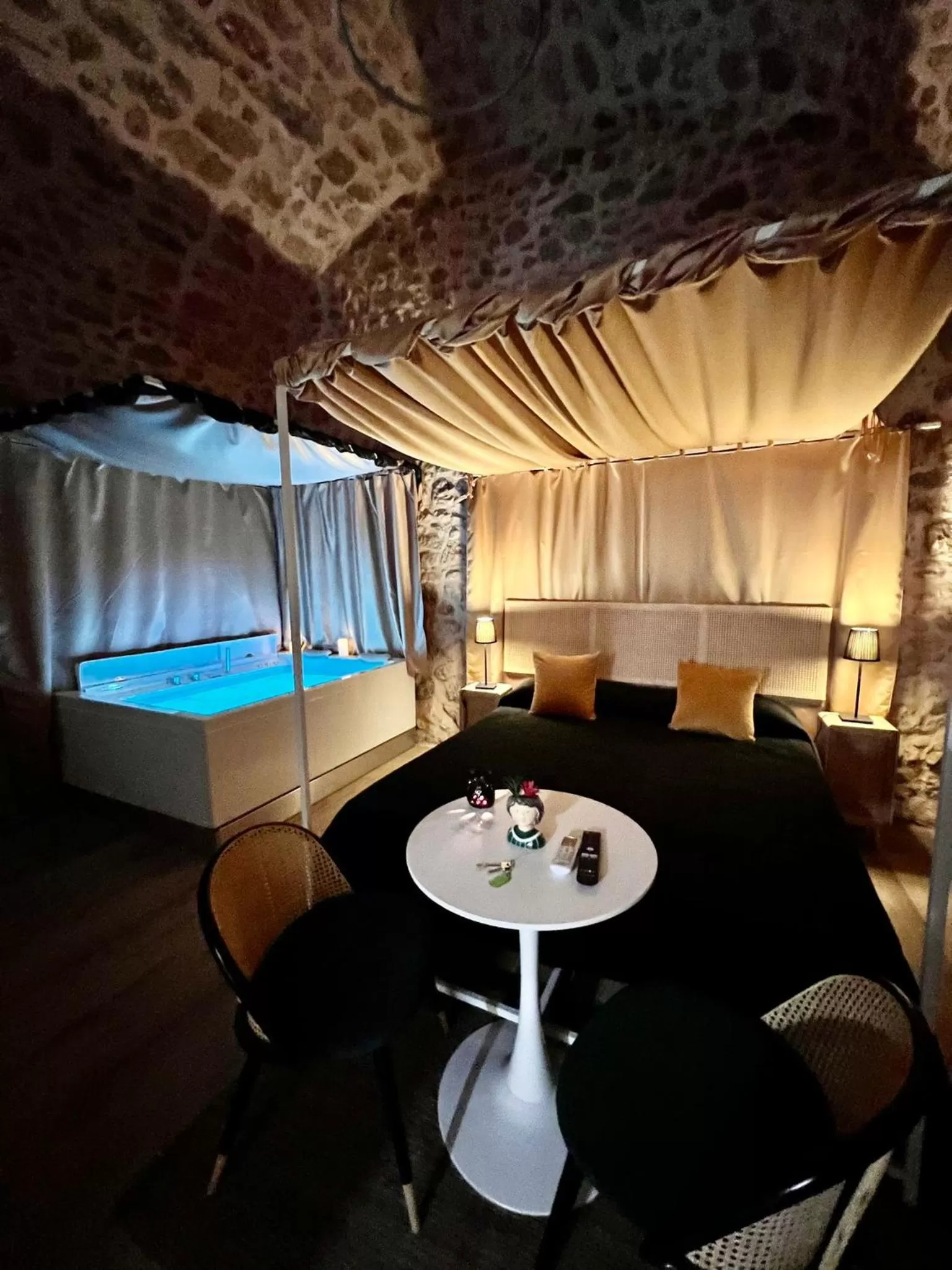 Pool View in La Maison Arco Boccolicchio