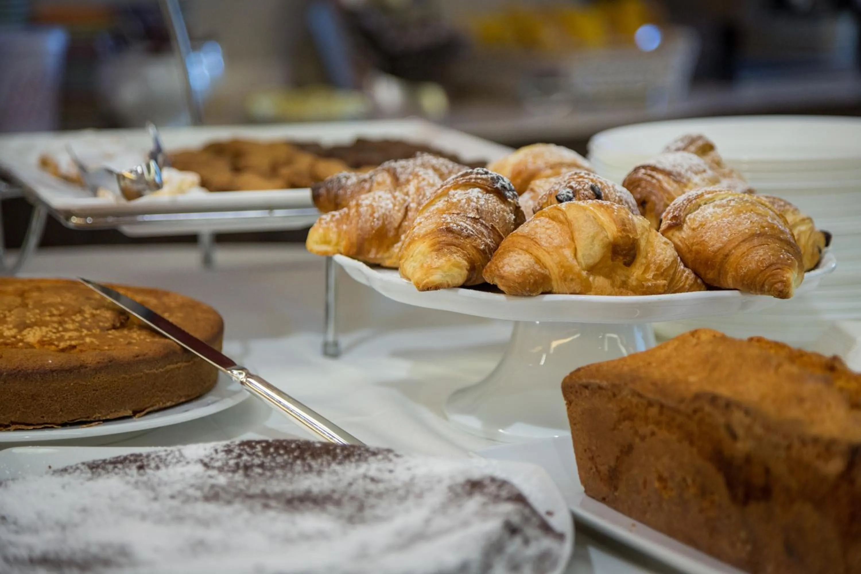 Restaurant/places to eat in Grande Albergo