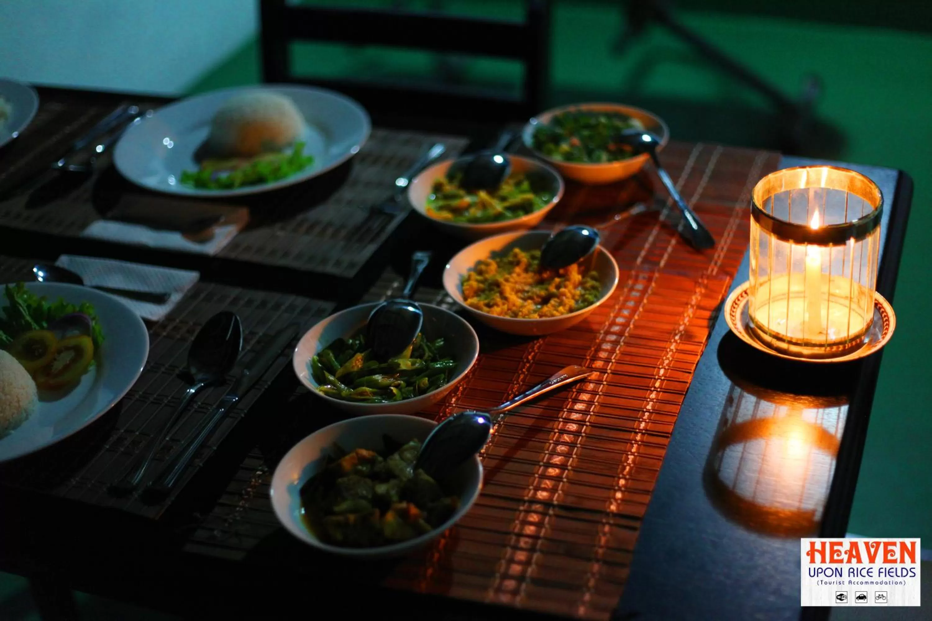 Dinner in Heaven Upon Rice Fields