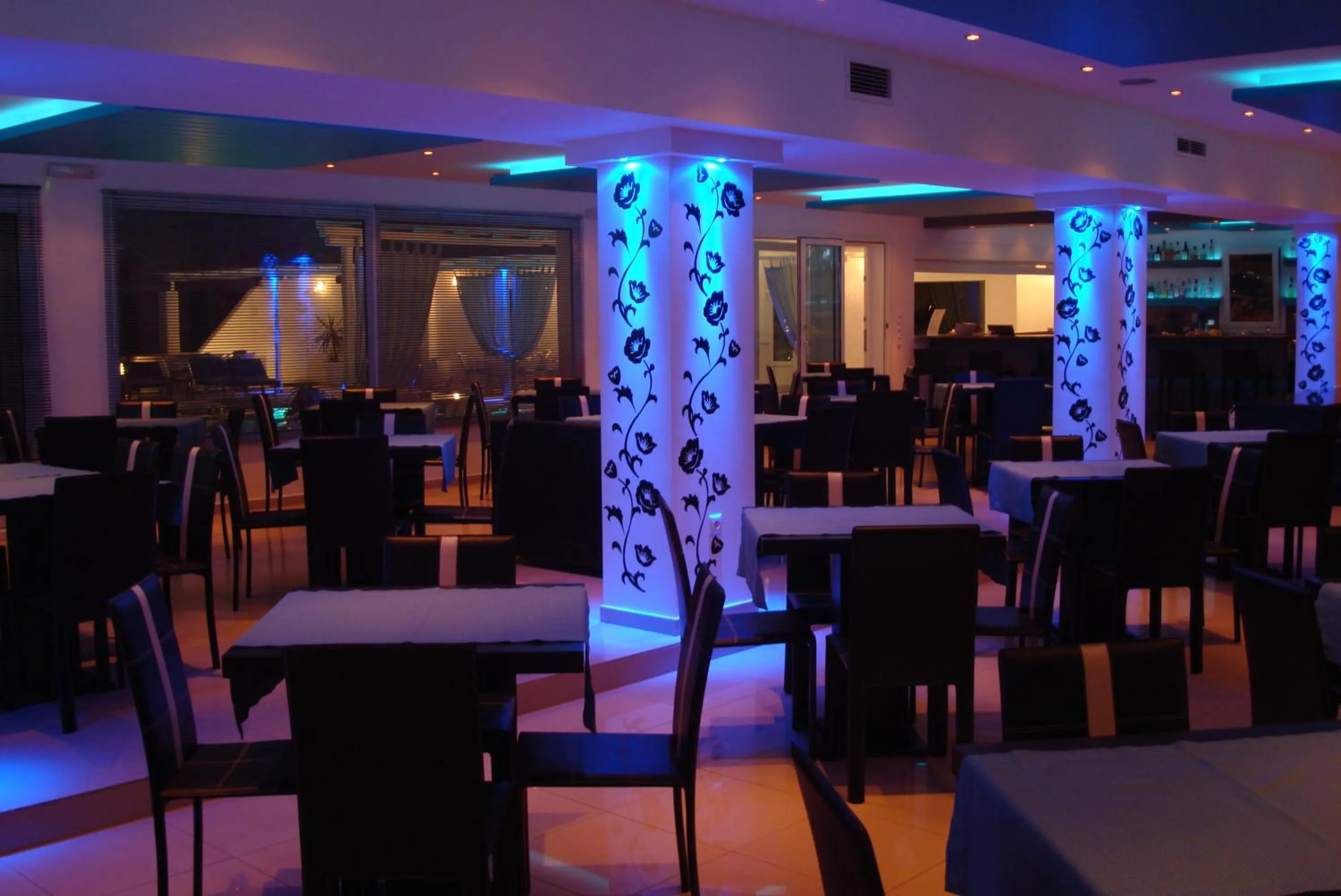 Restaurant/Places to Eat in Giannoulaki Hotel