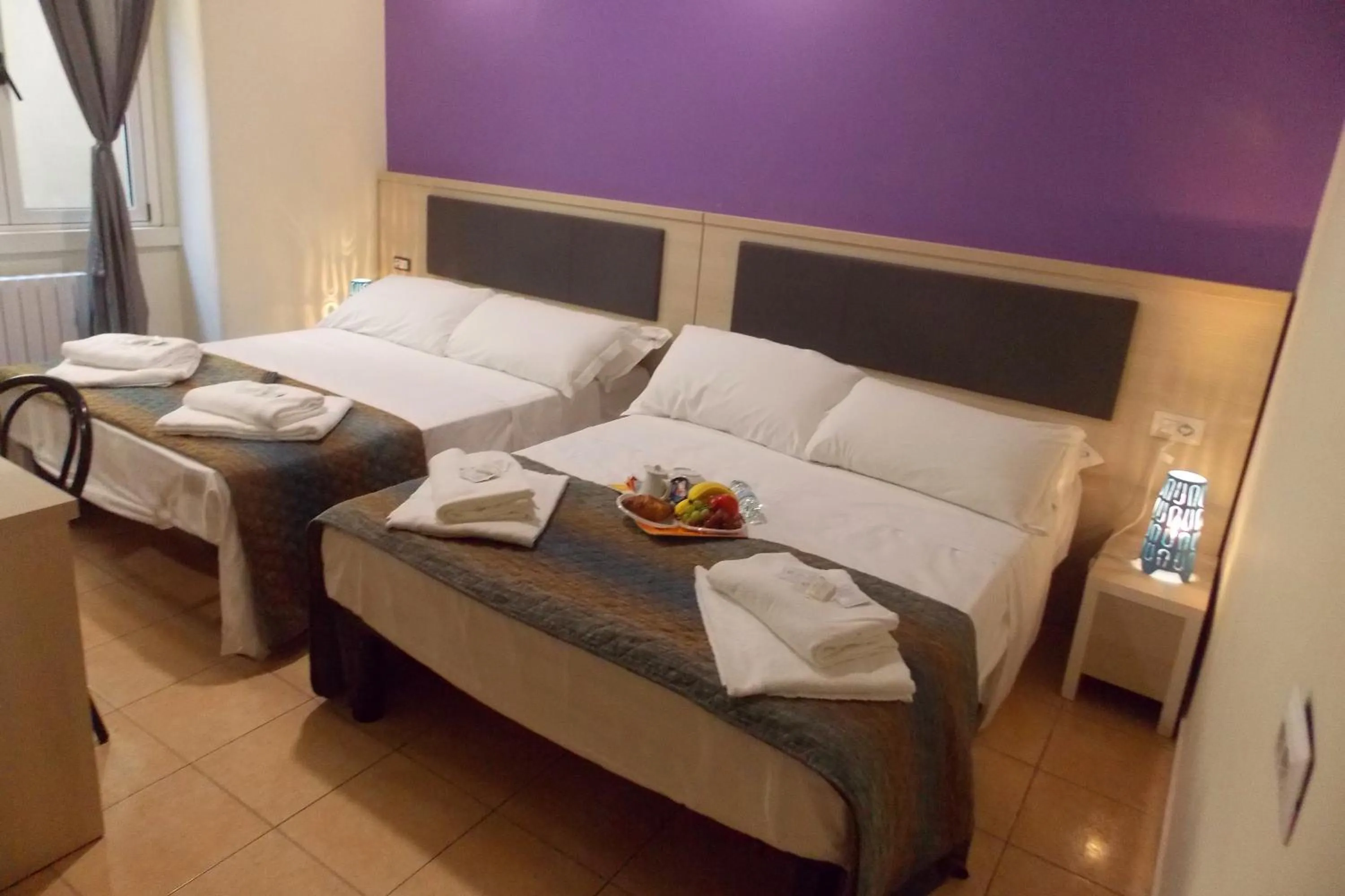 Bedroom, Bed in Hotel Midtown Milano