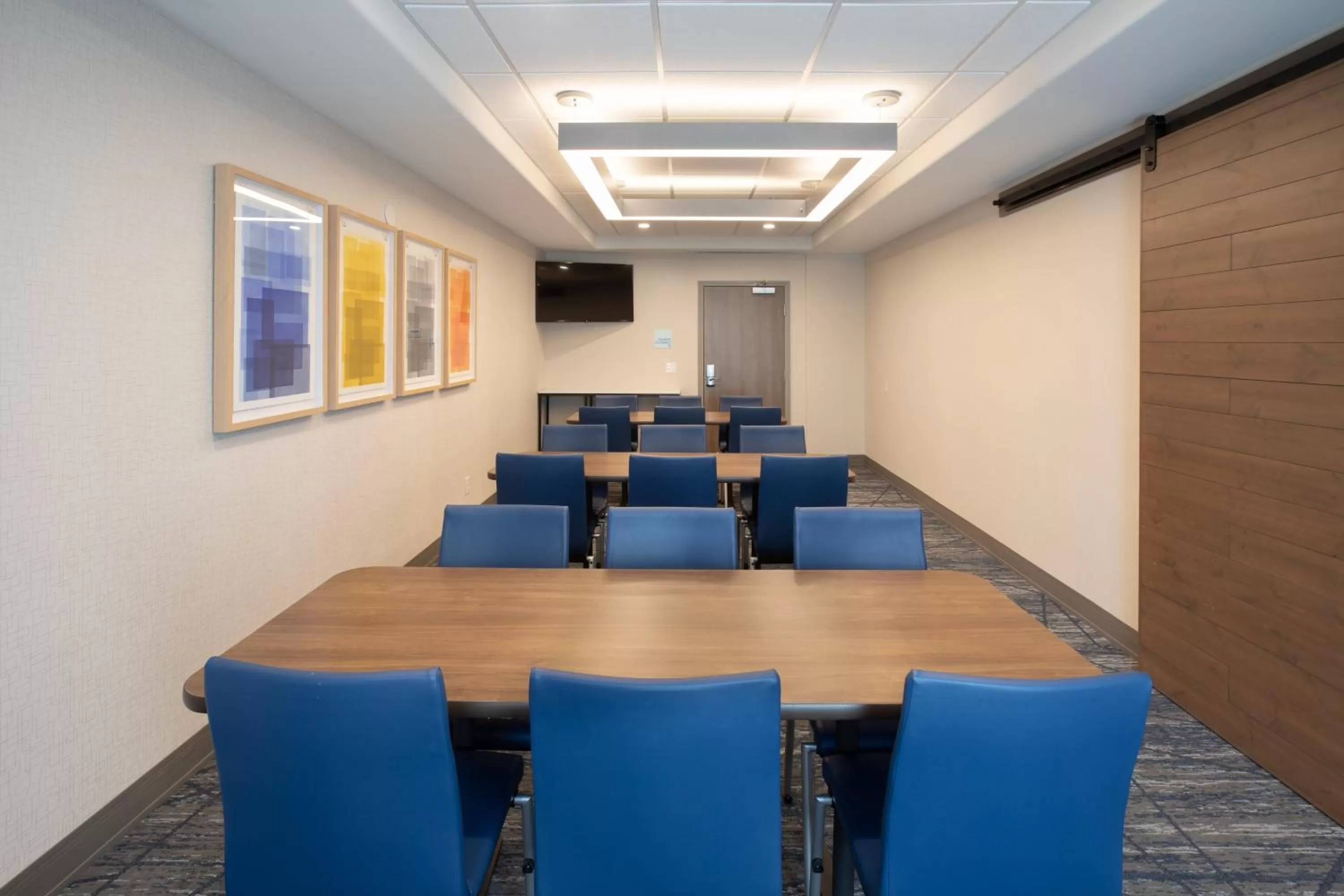 Meeting/conference room in Holiday Inn Express Hotel & Suites Grand Junction by IHG