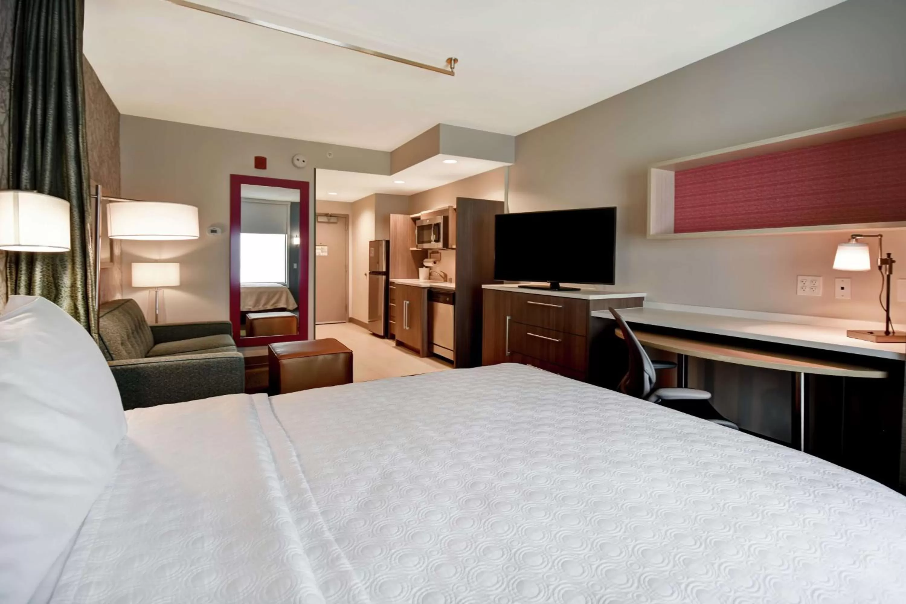 Bedroom, Bed in Home2 Suites By Hilton Eagan Minneapolis