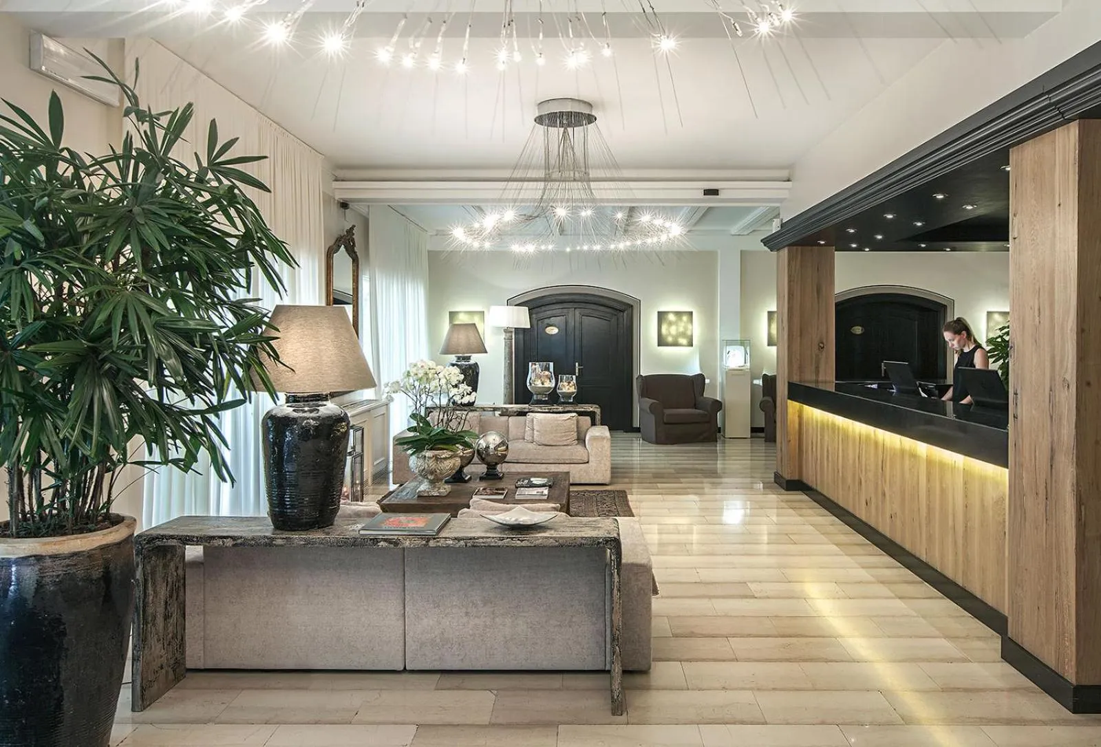 Lobby or reception in Hotel Touring