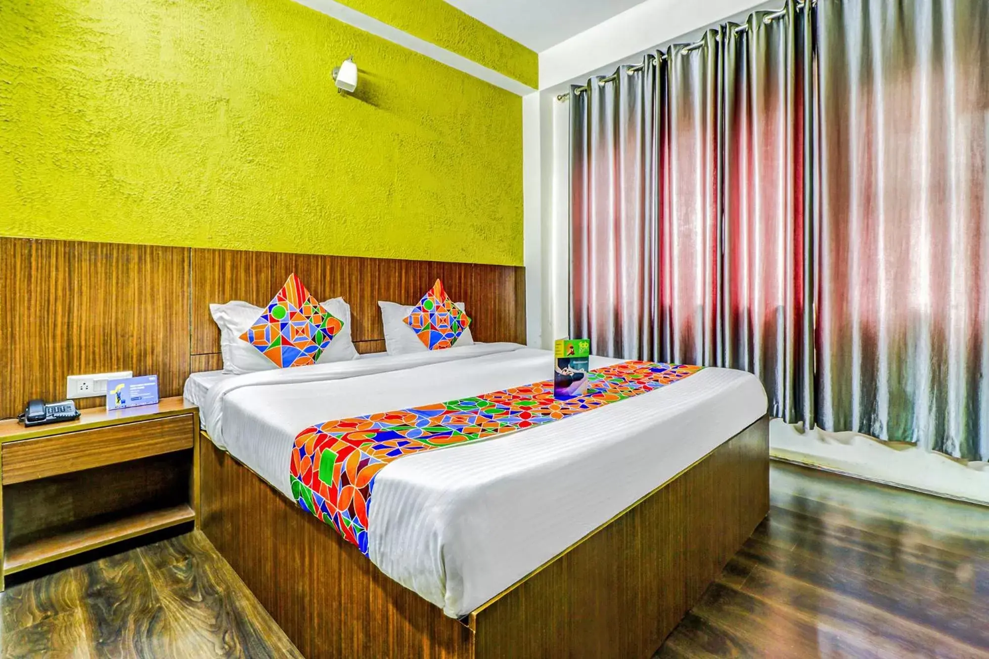 Deluxe Double Room in FabHotel Oak Ridge Retreat I Deluxe Double Room in FabHotel Oak Ridge Retreat I