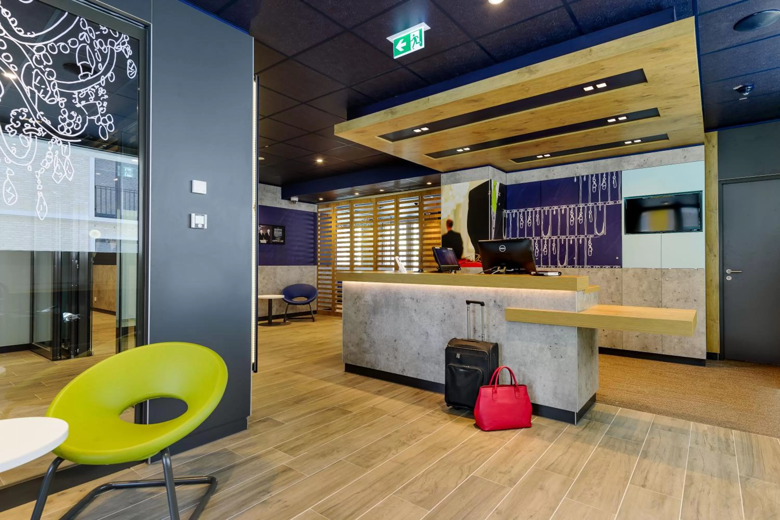 Lobby or reception in ibis budget Frankfurt City Ost